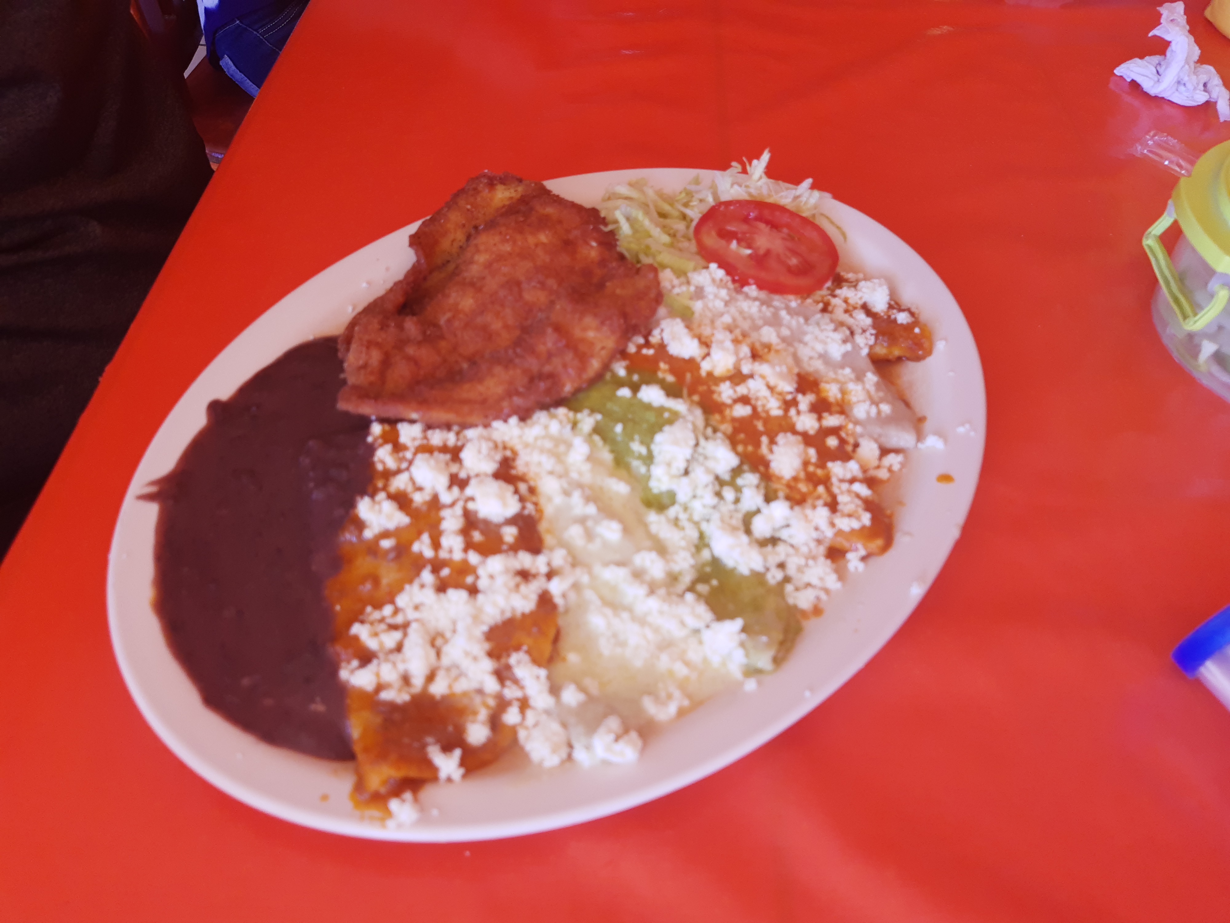 Fonda "El Trancazo" image 2