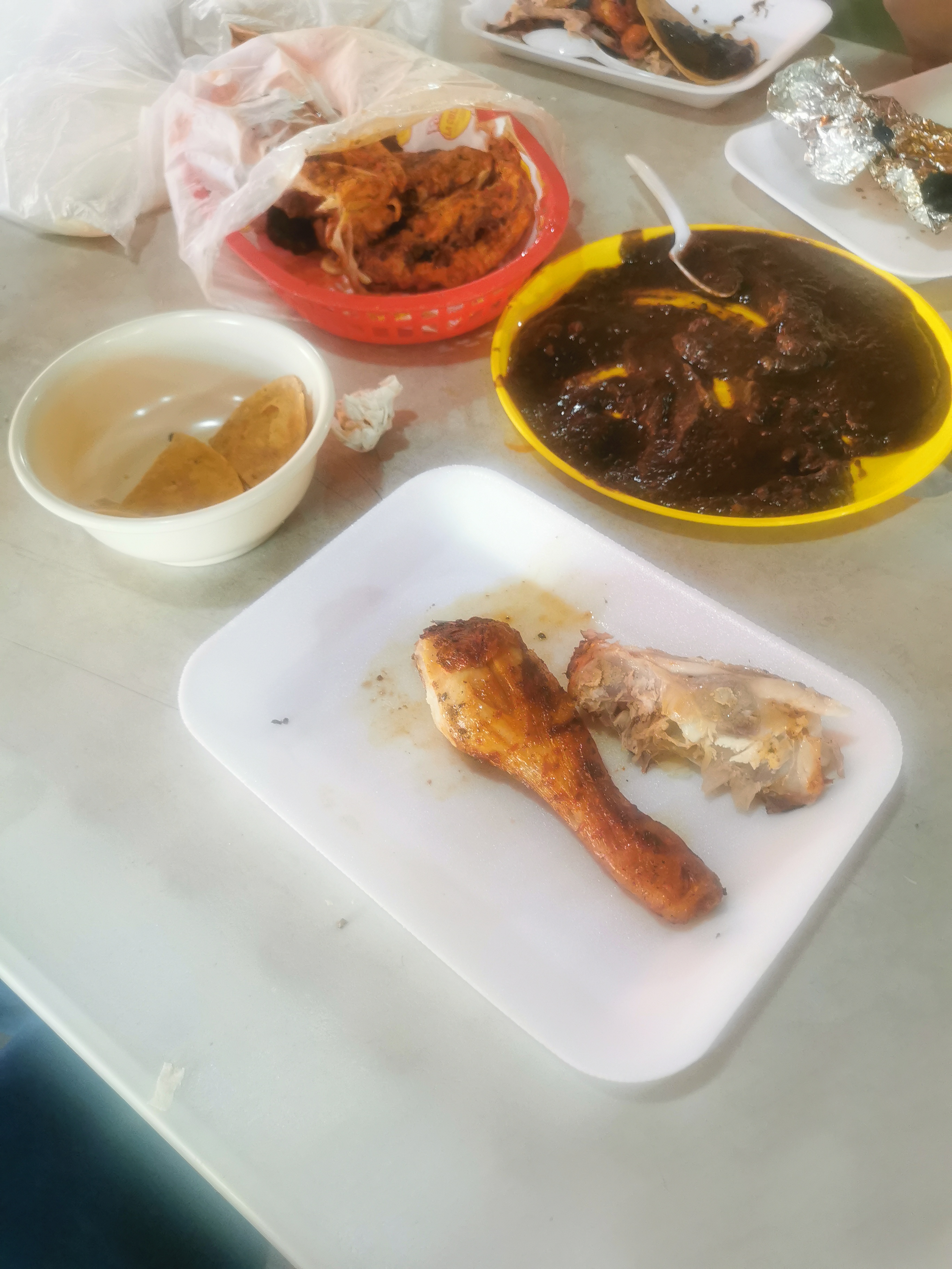 POLLOS LA COLMENA image 4