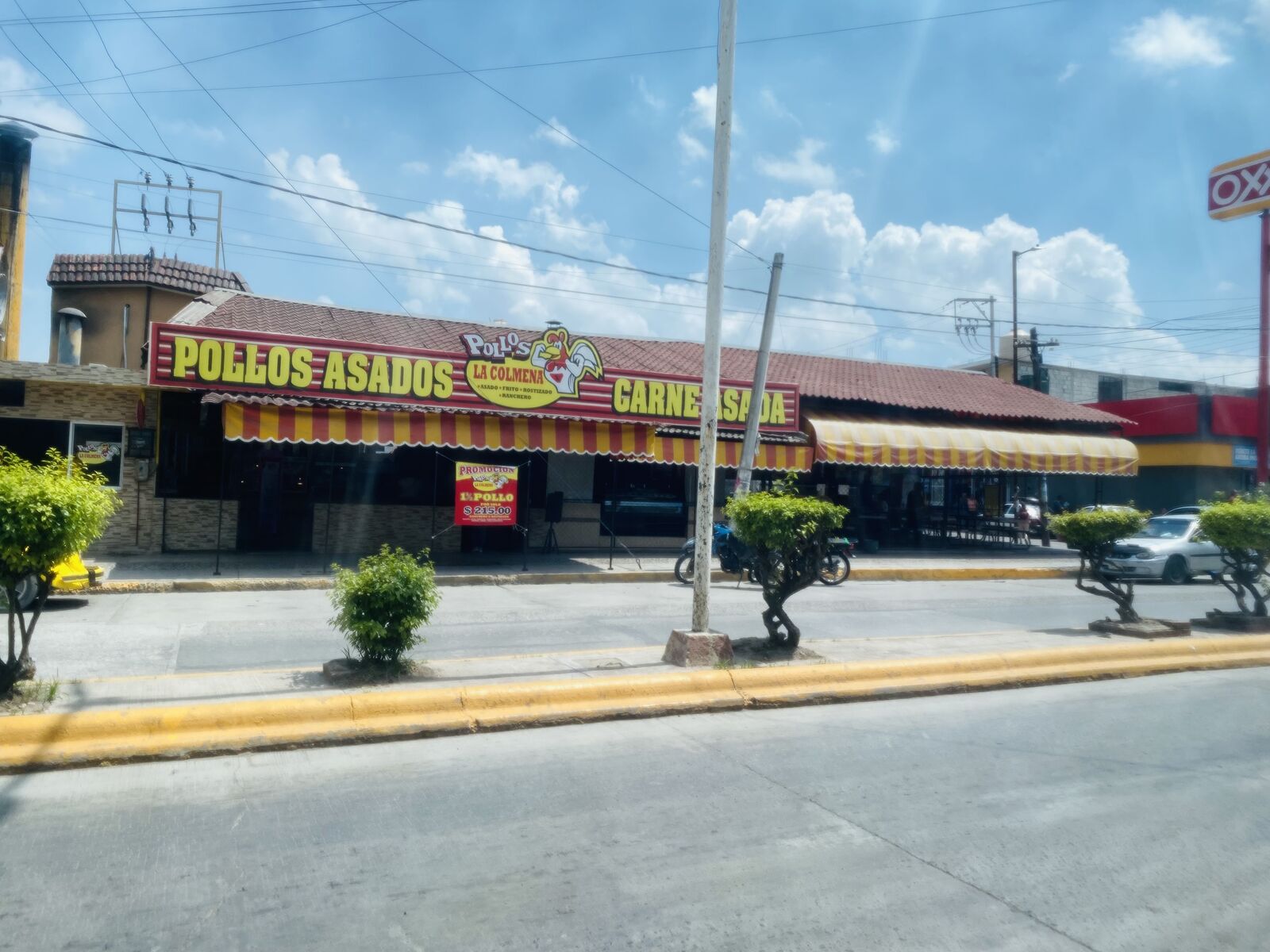 POLLOS LA COLMENA image 10