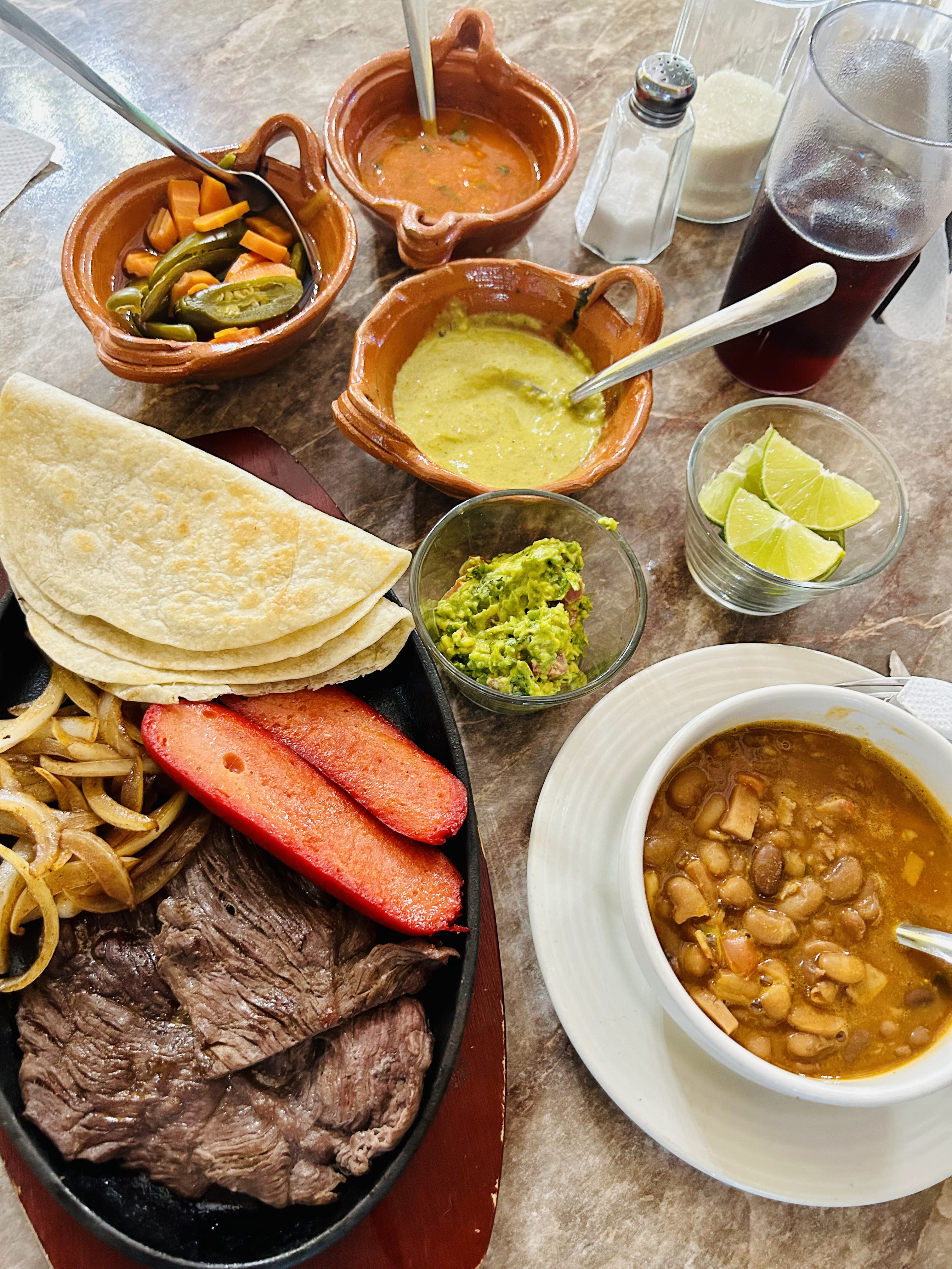 La Parroquia image 9