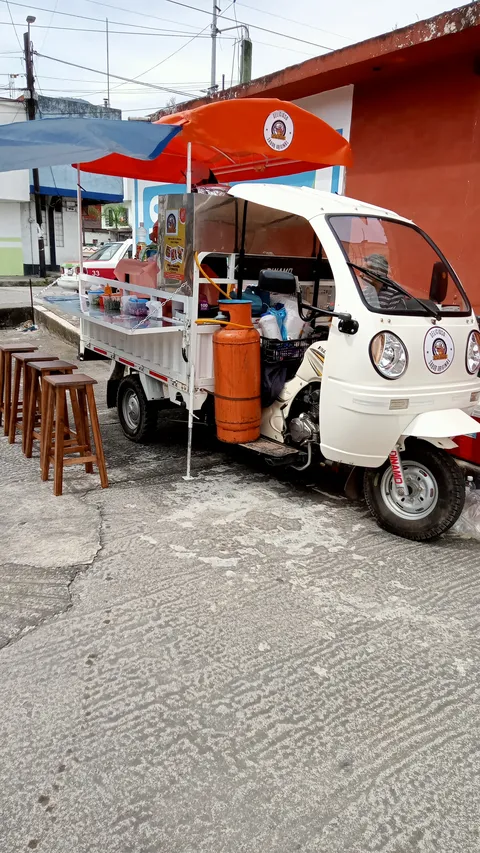 The Rolling Taco image 3