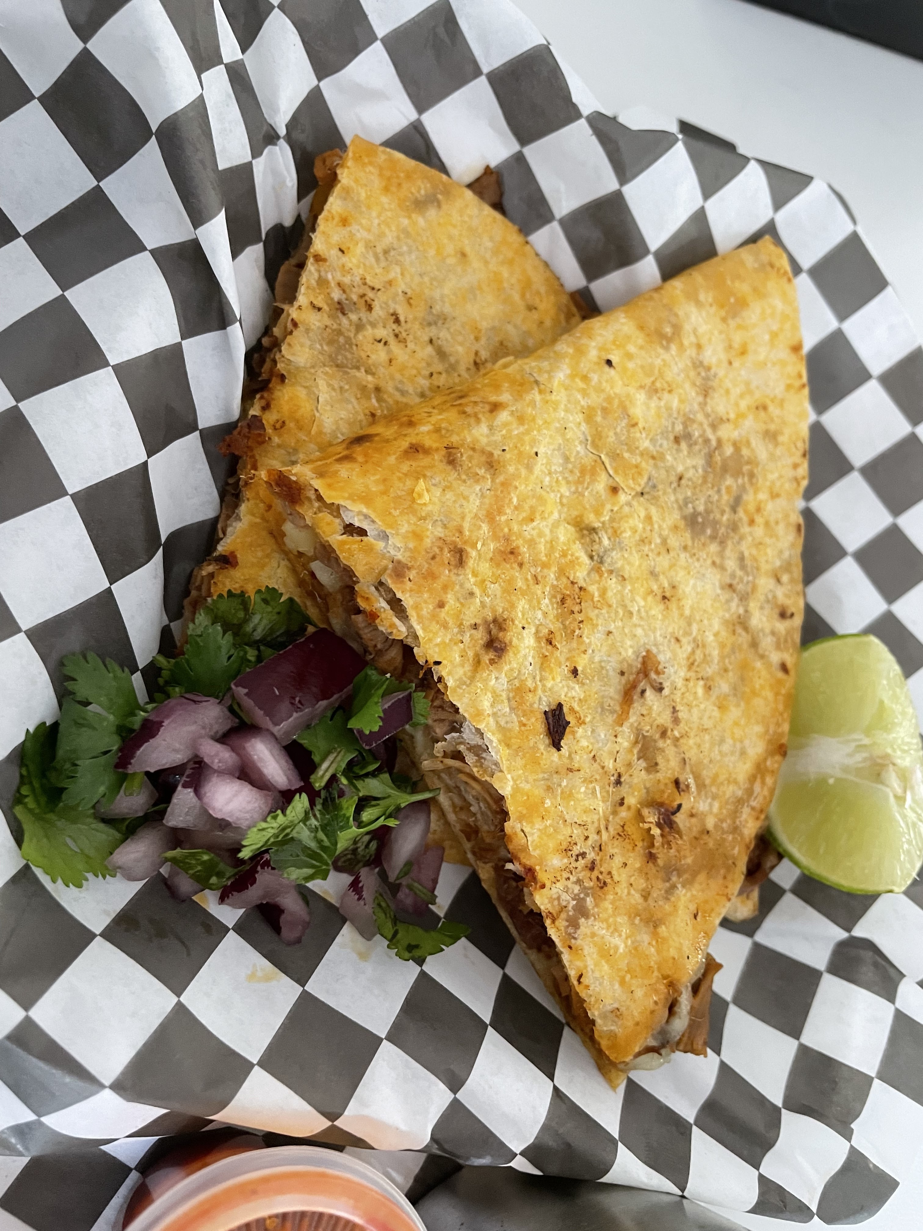 Birrieria Los Crudos image 2