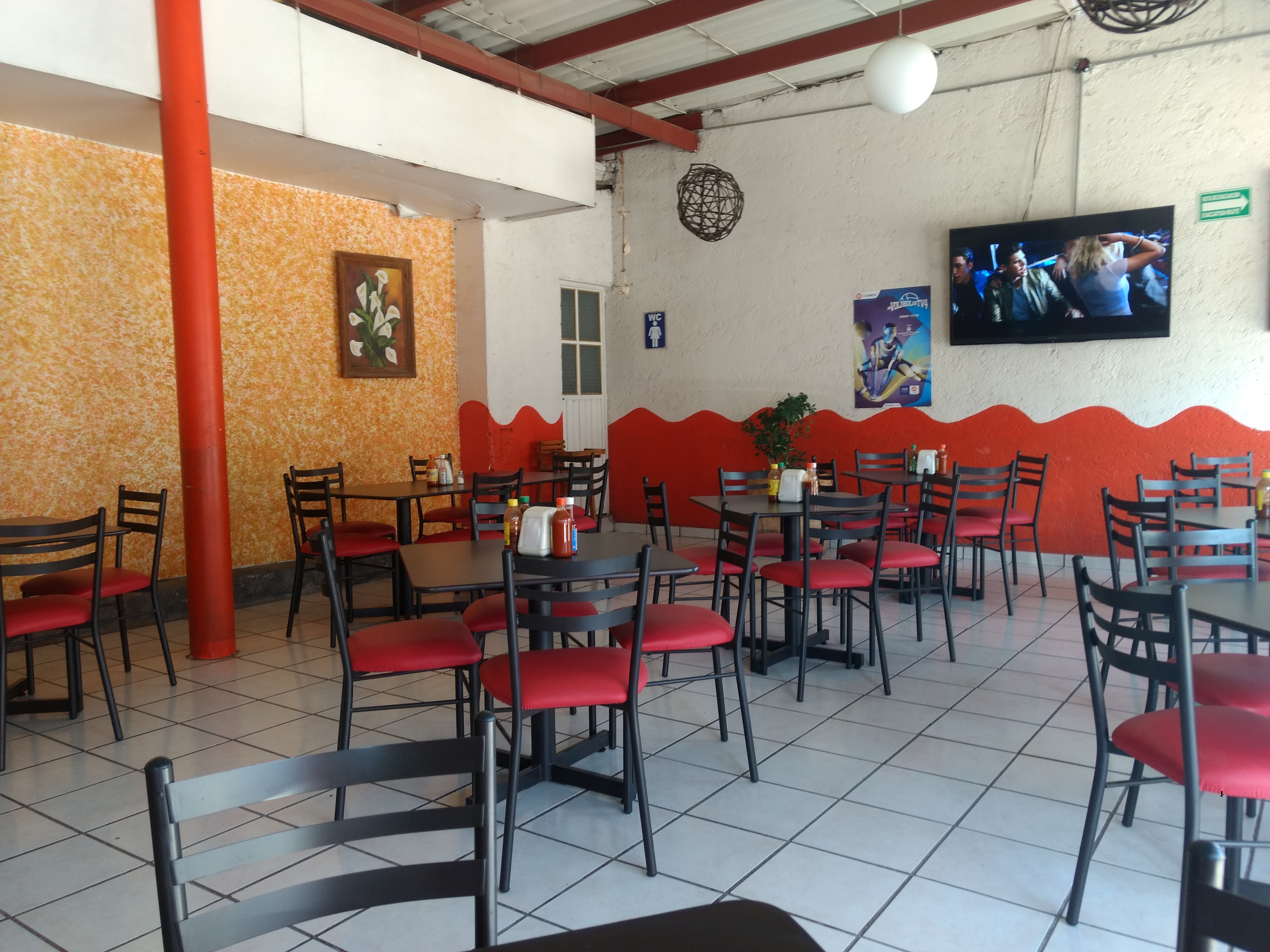 Mariscos La Perla image 1
