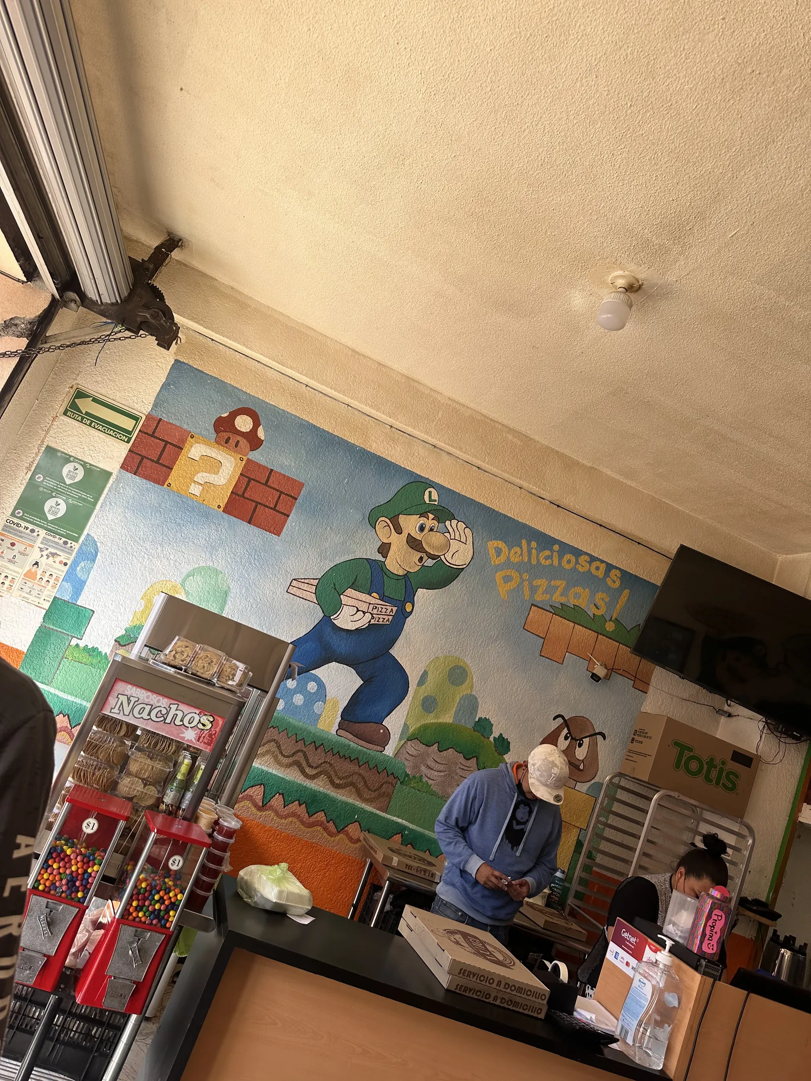 Pizzas Luigi II image 9
