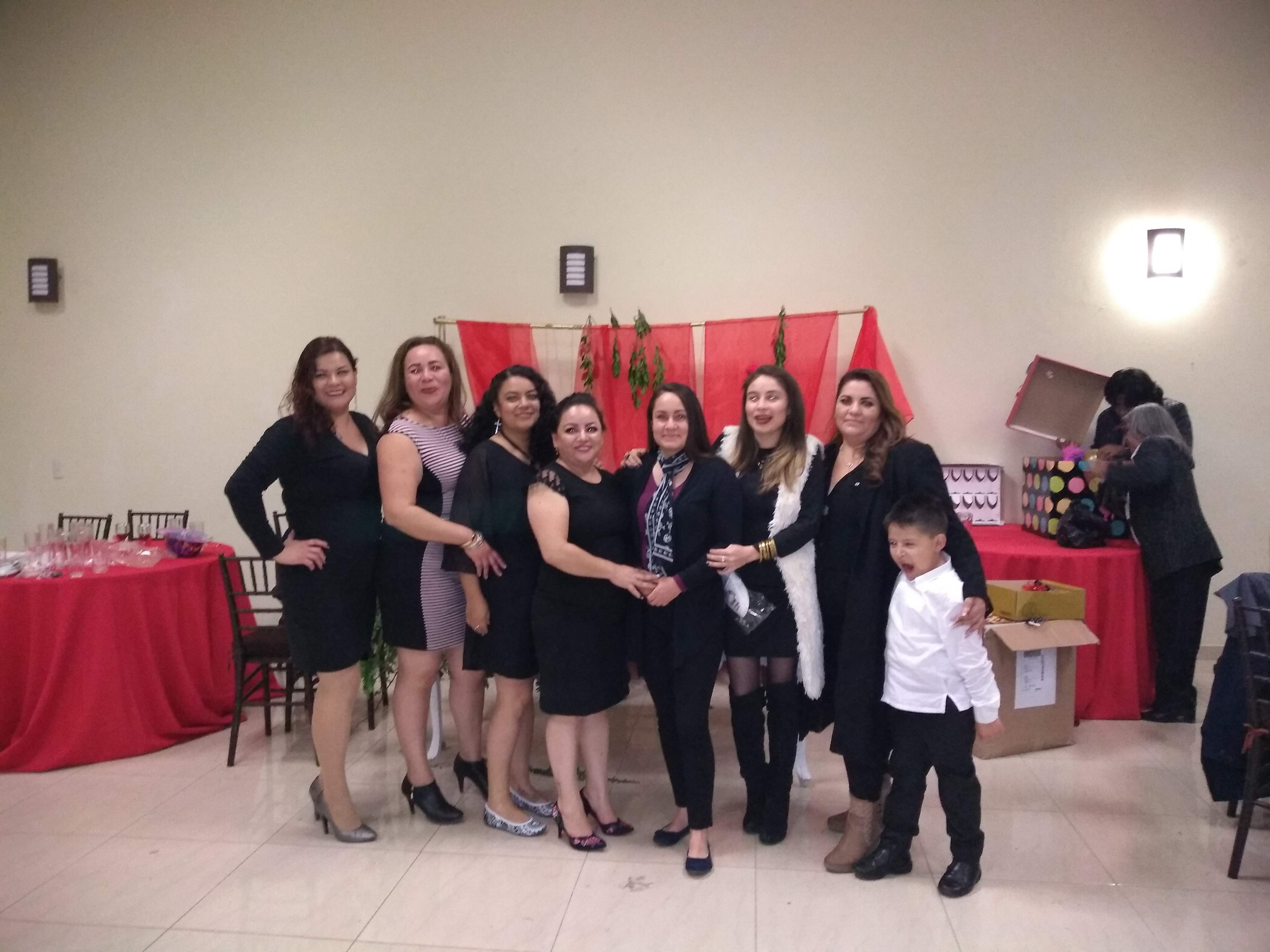 Los Girasoles image 10