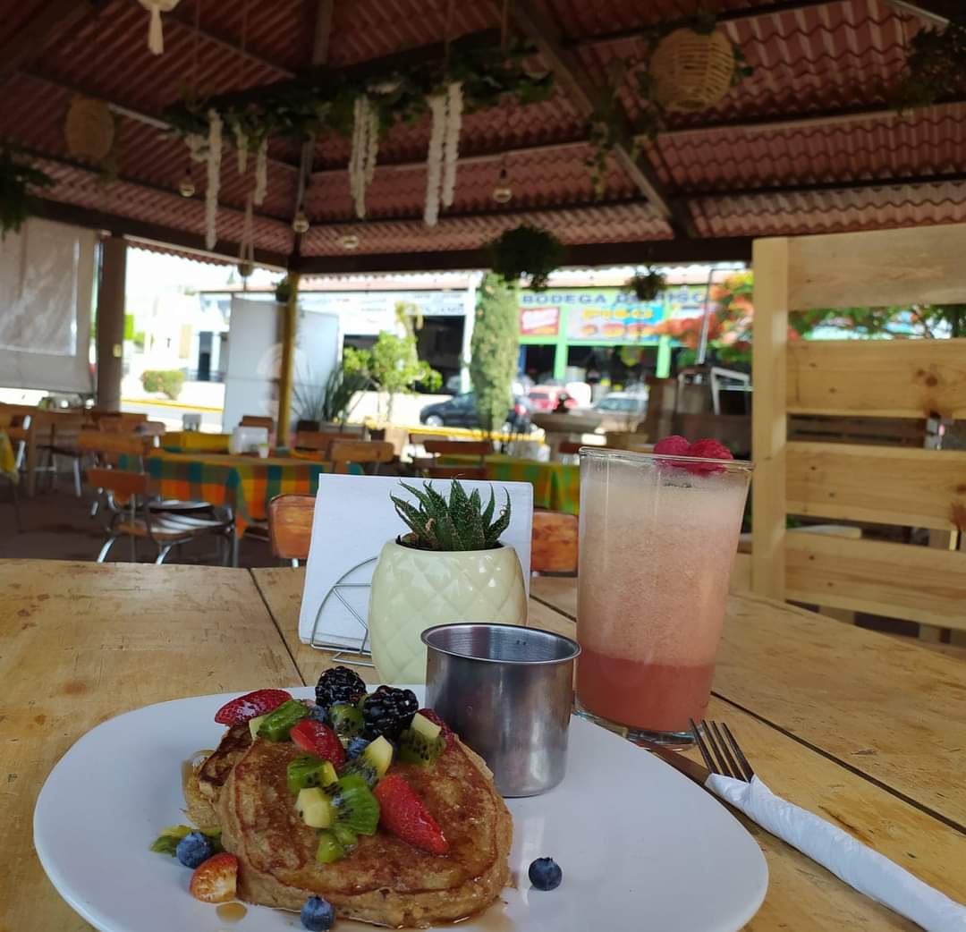 PIÑAS GRILL image 1