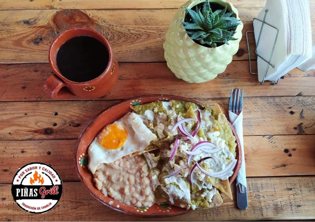 PIÑAS GRILL image 8