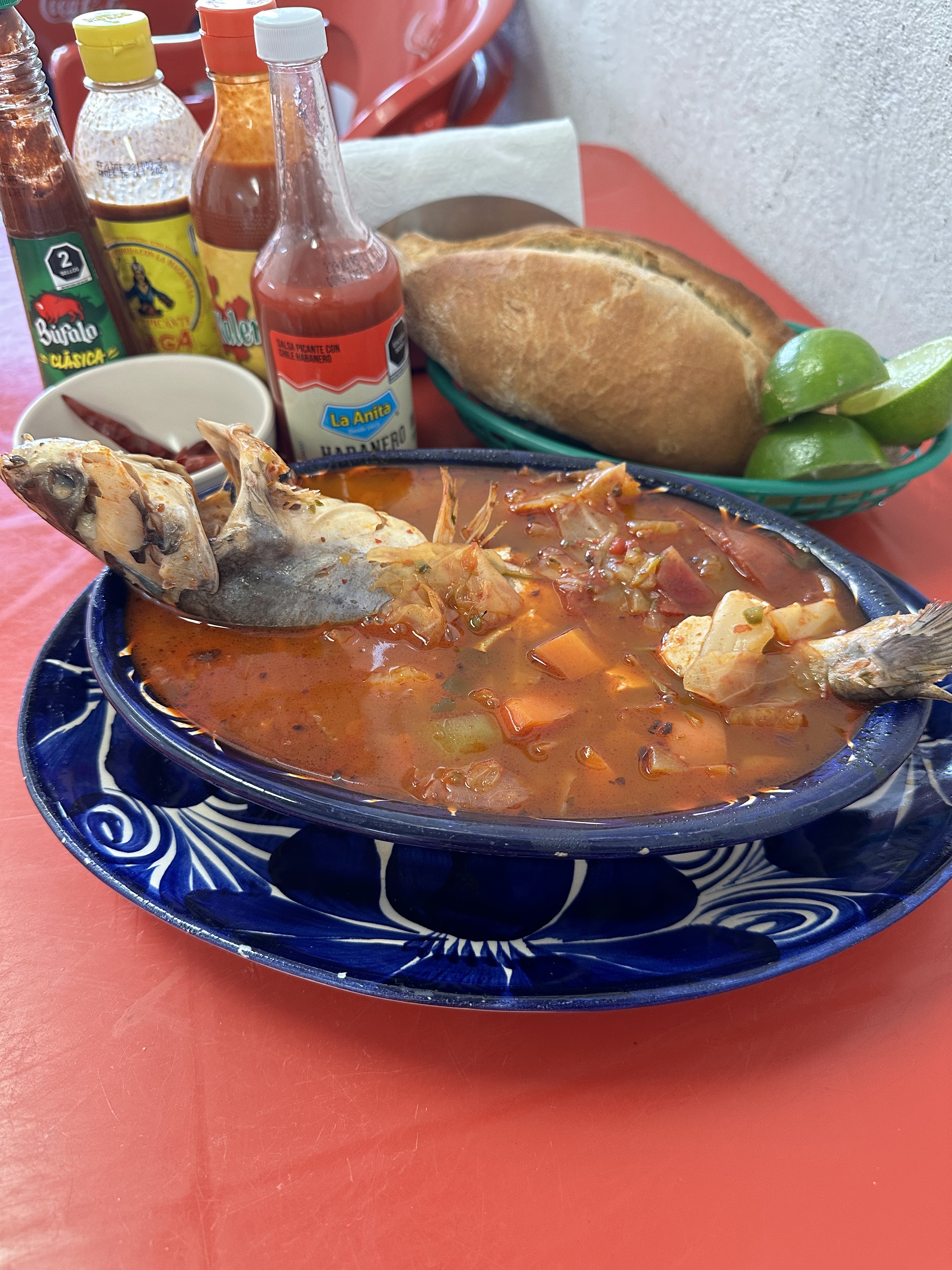 Mariscos El Pájaro 2 image 10