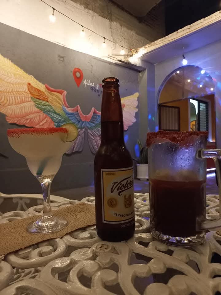 Alitas y tarros Pénjamo image 2