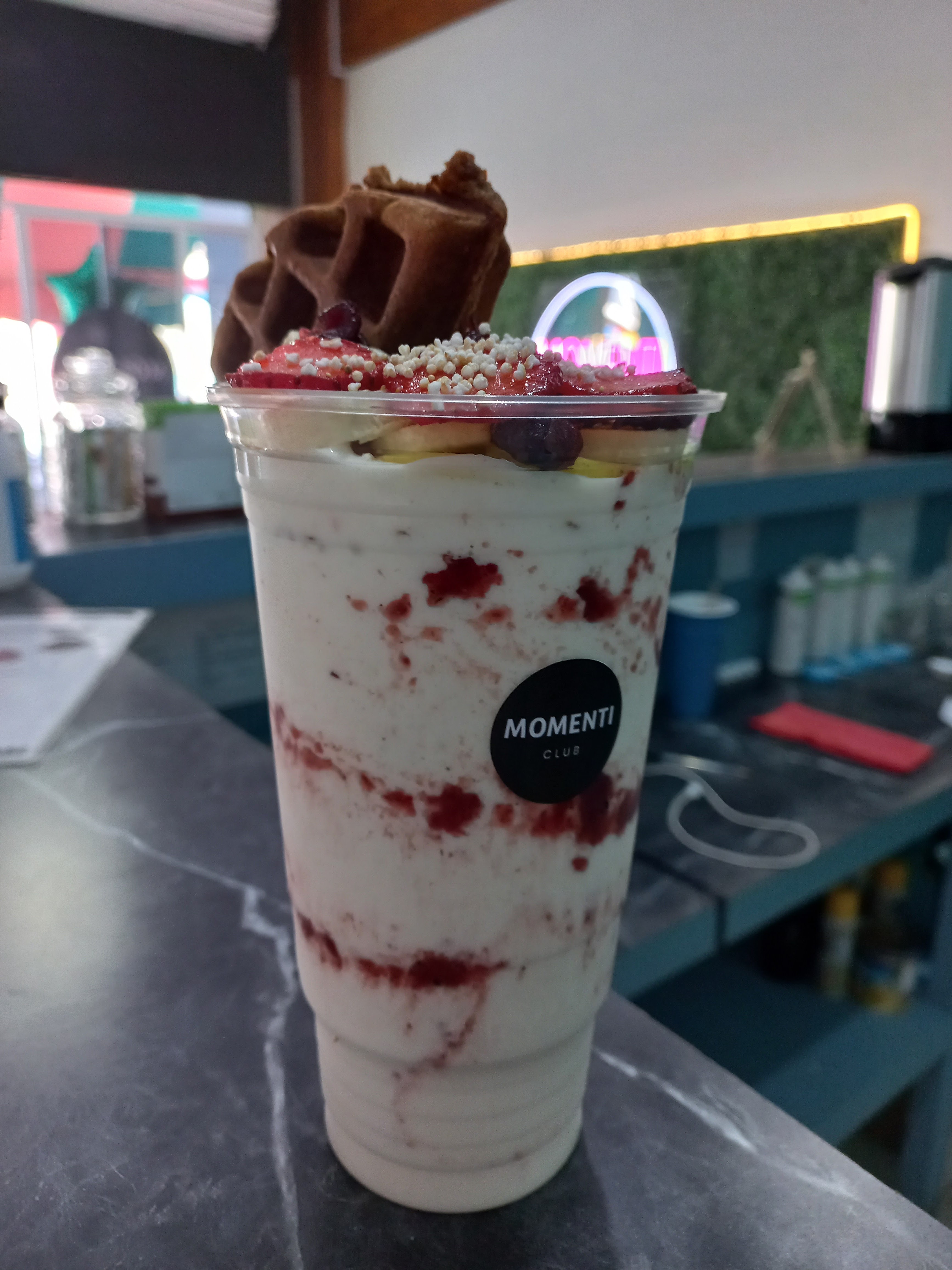 Momenti Club image 9