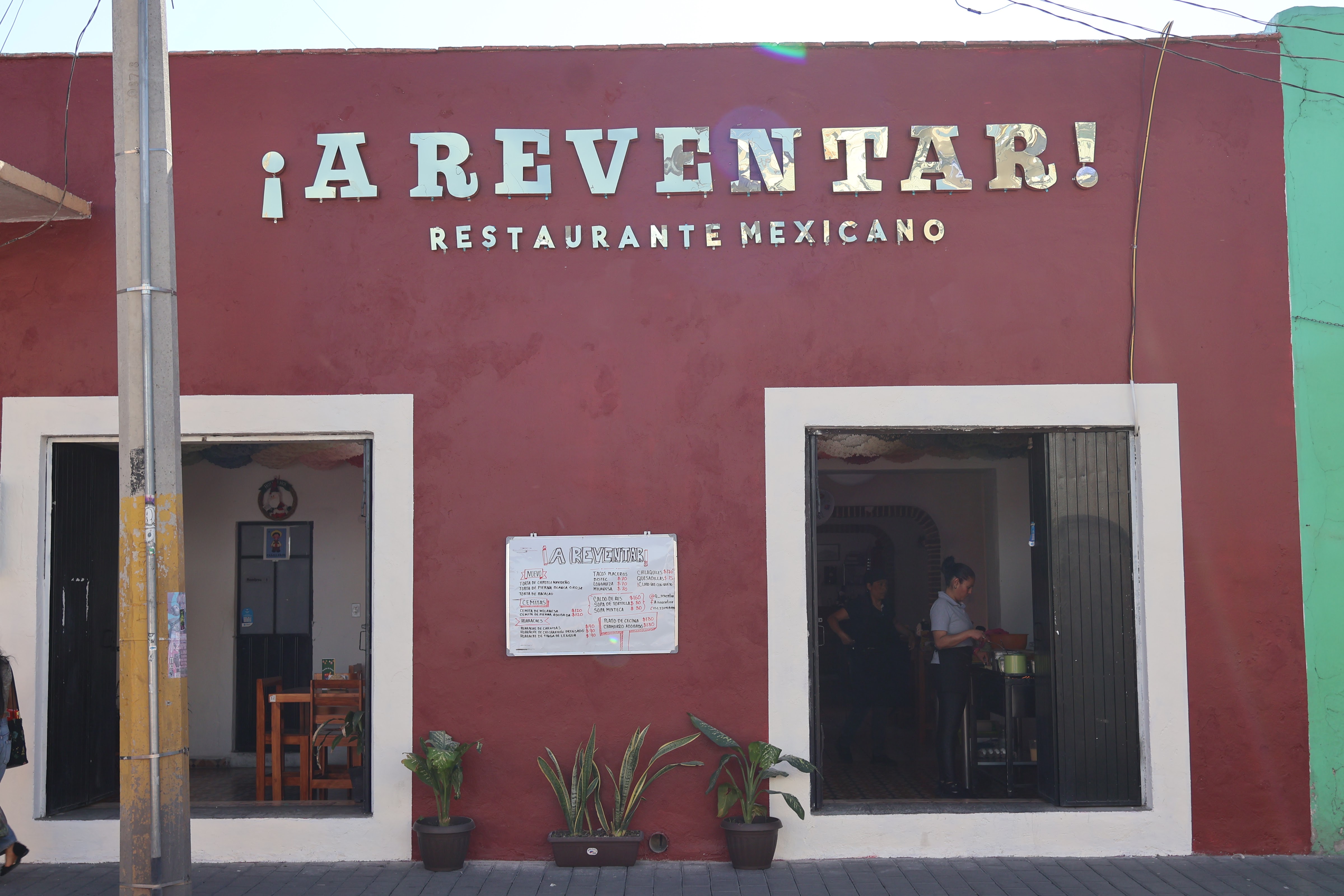A Reventar Restaurante Mexicano image 1