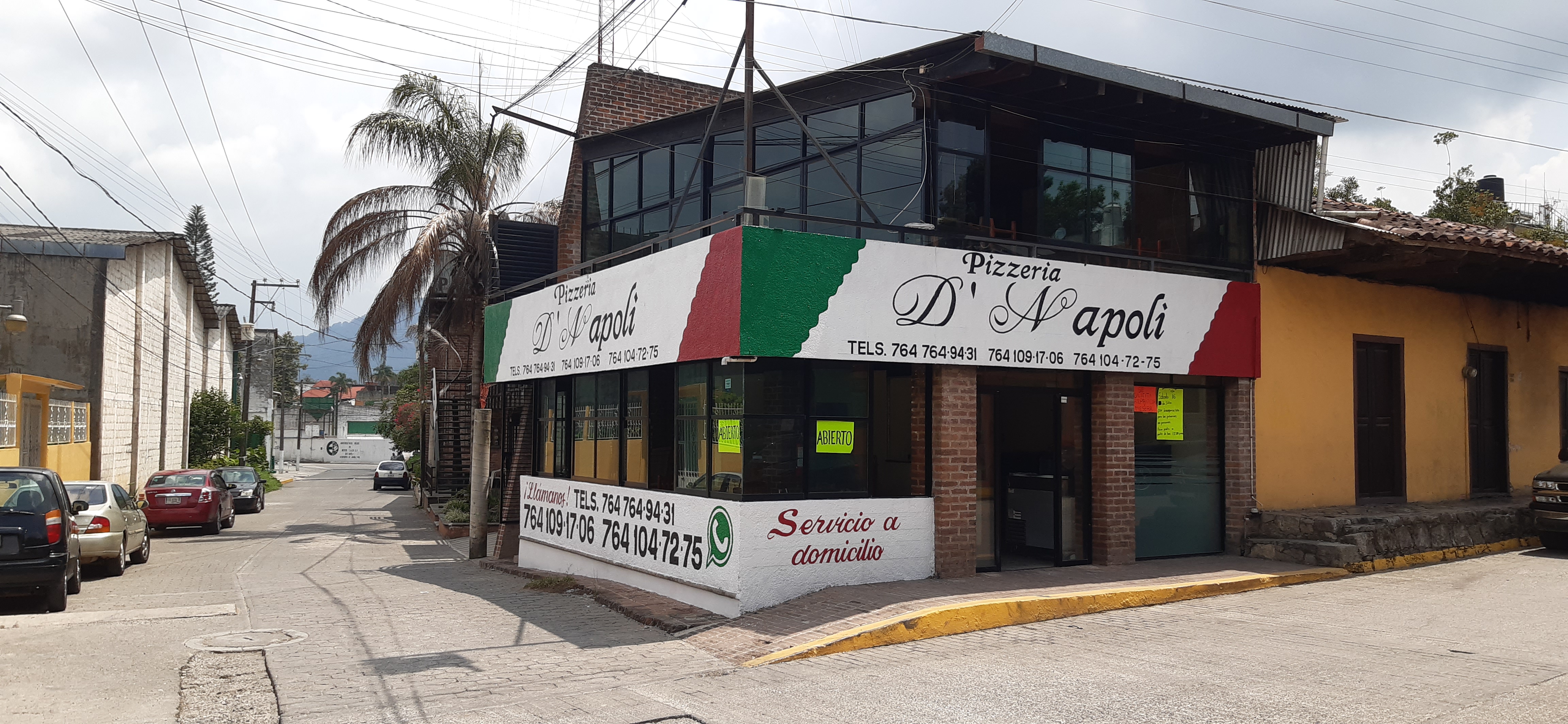 Pizzería D' Napoli image 2