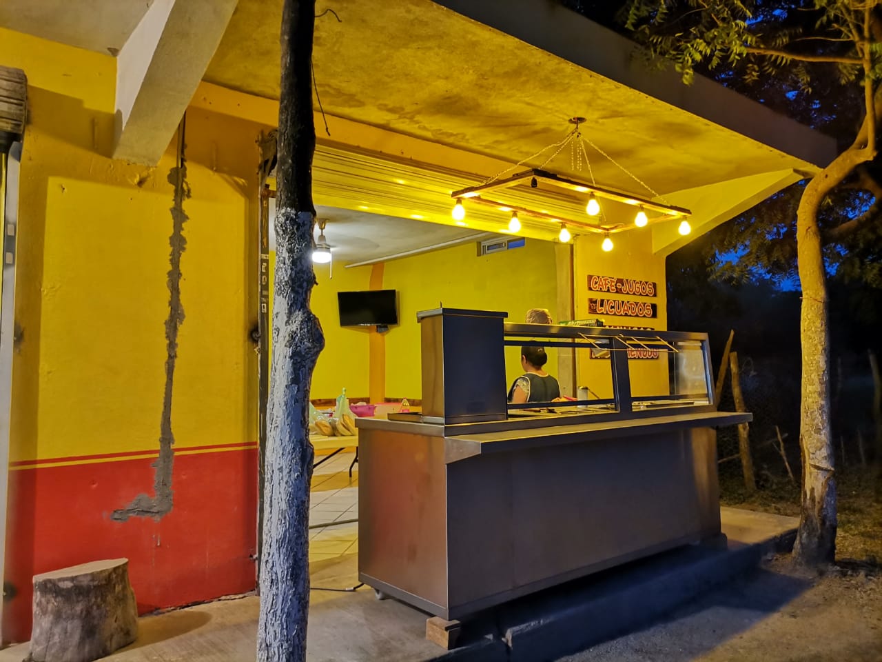 COMEDOR Y TAQUERIA "LA FOGATA" image 3