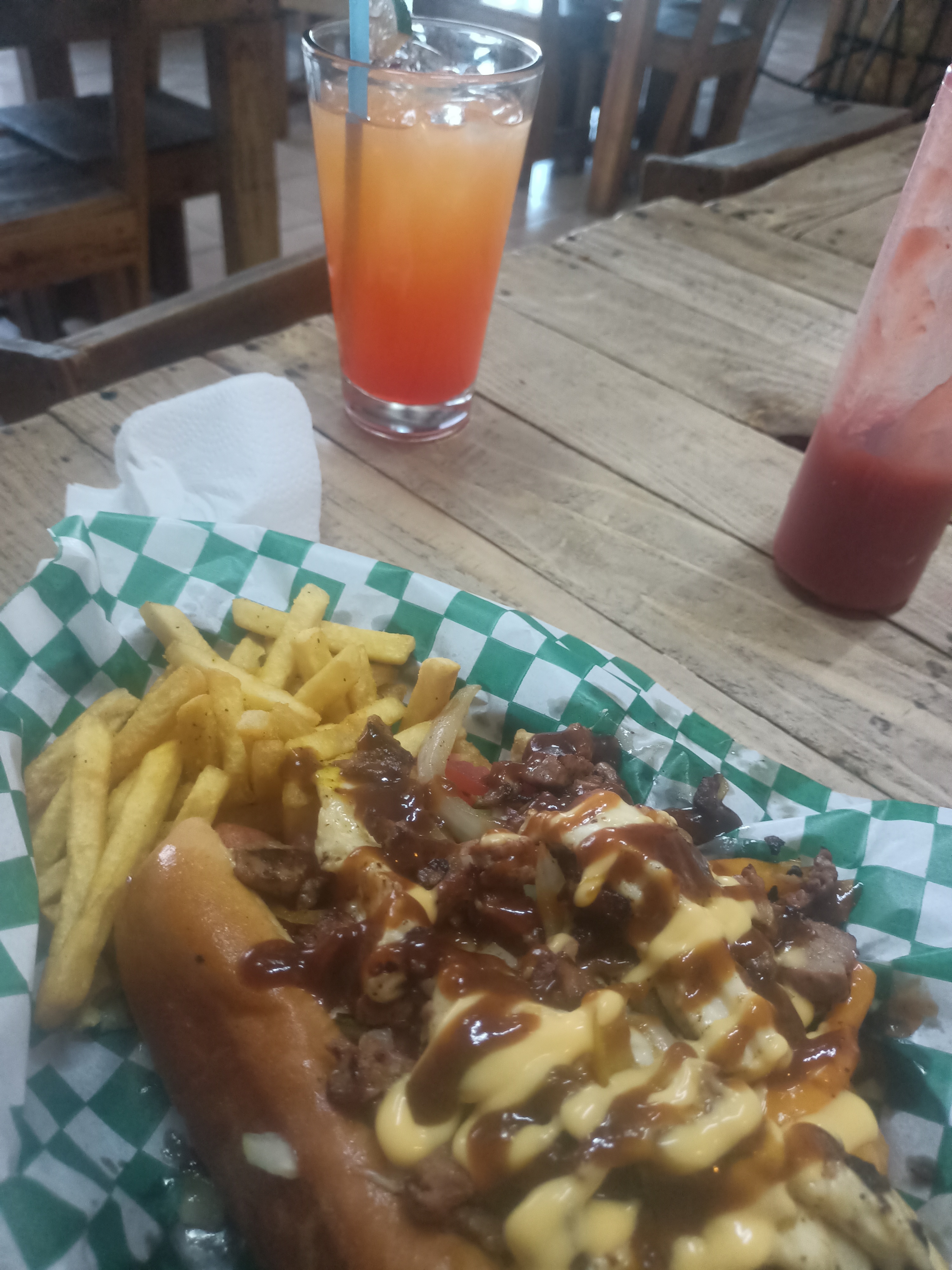 La Santa alitas y mariscos image 2