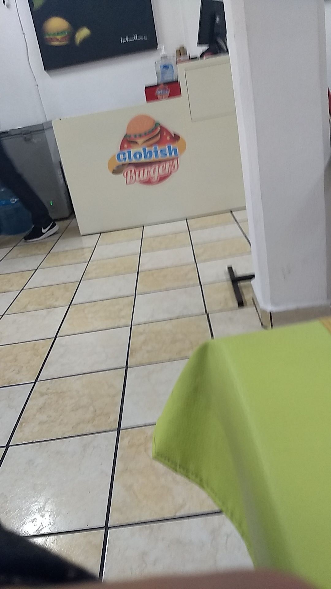 Globish Burguers image 7