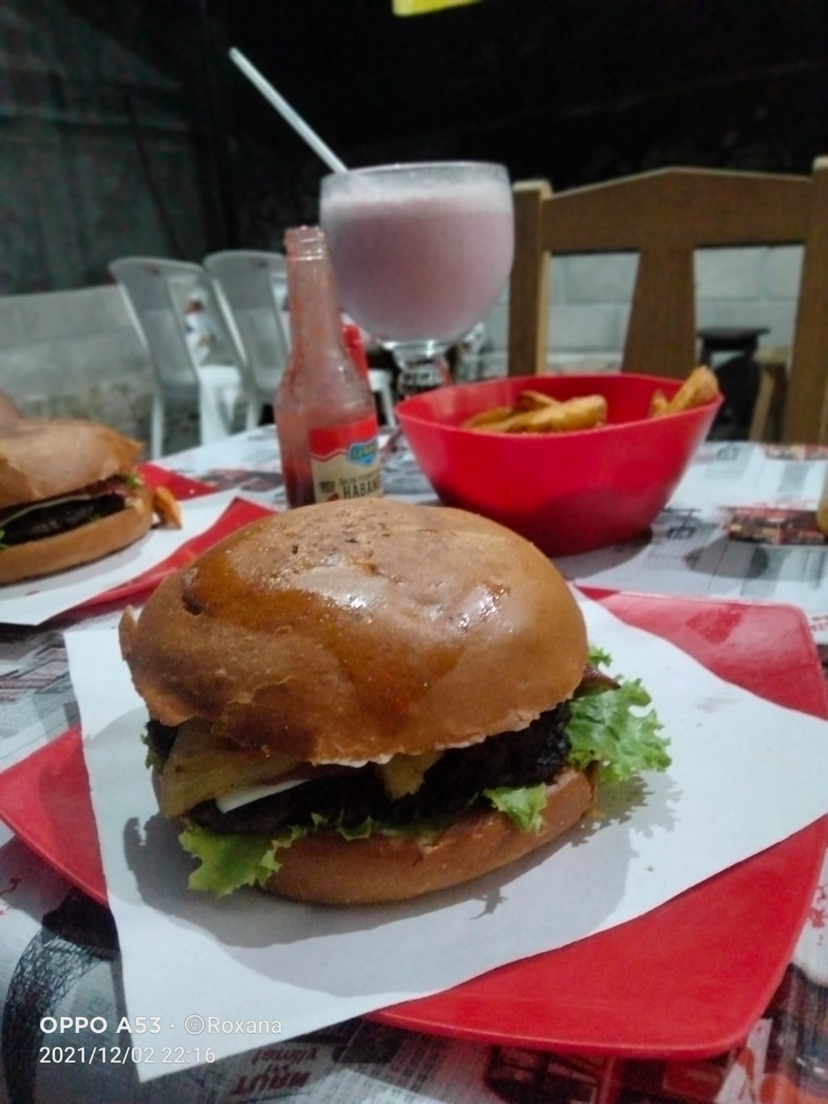 Faid’s Burger image 9