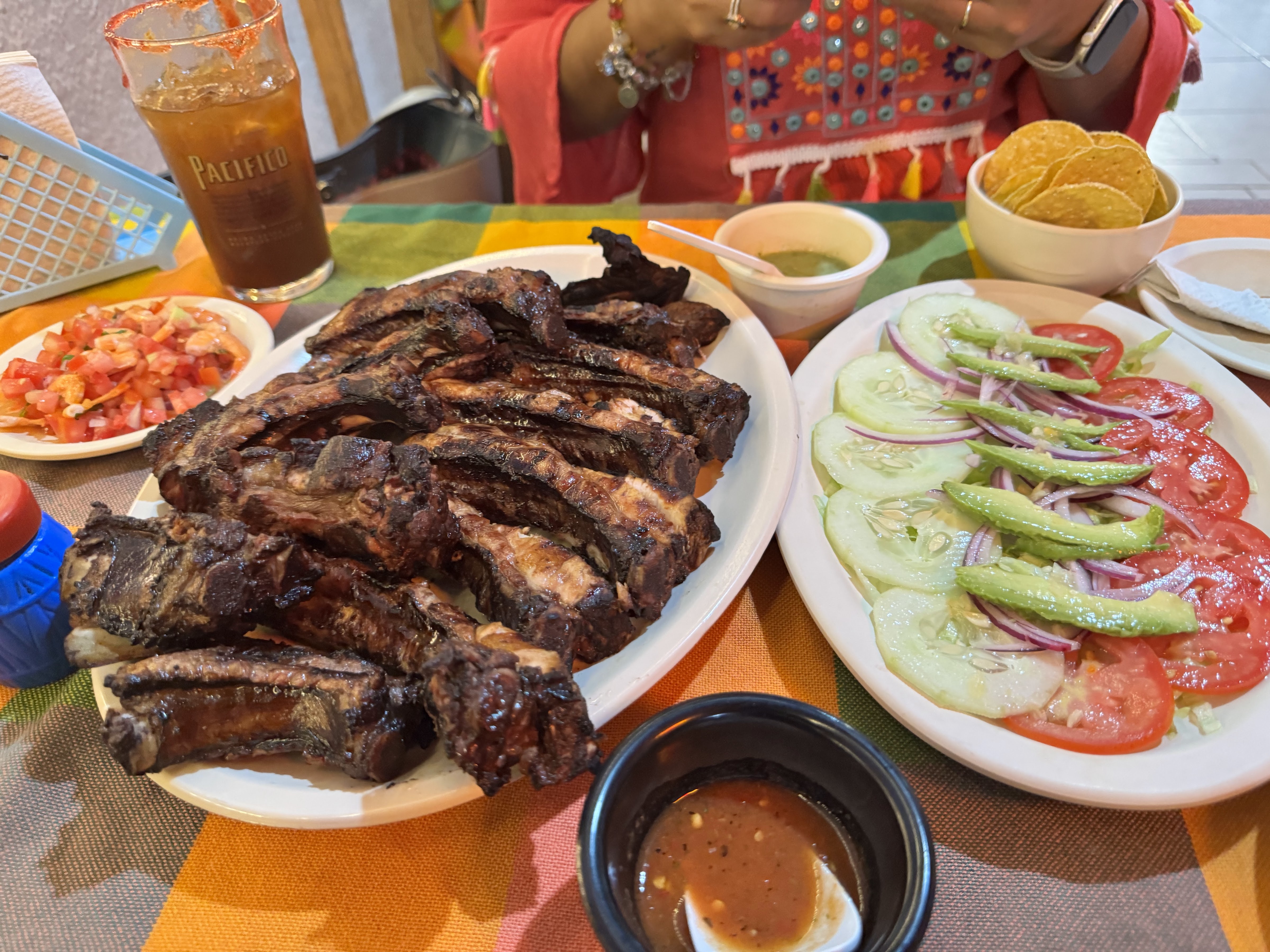 La 10a Restaurant image 4