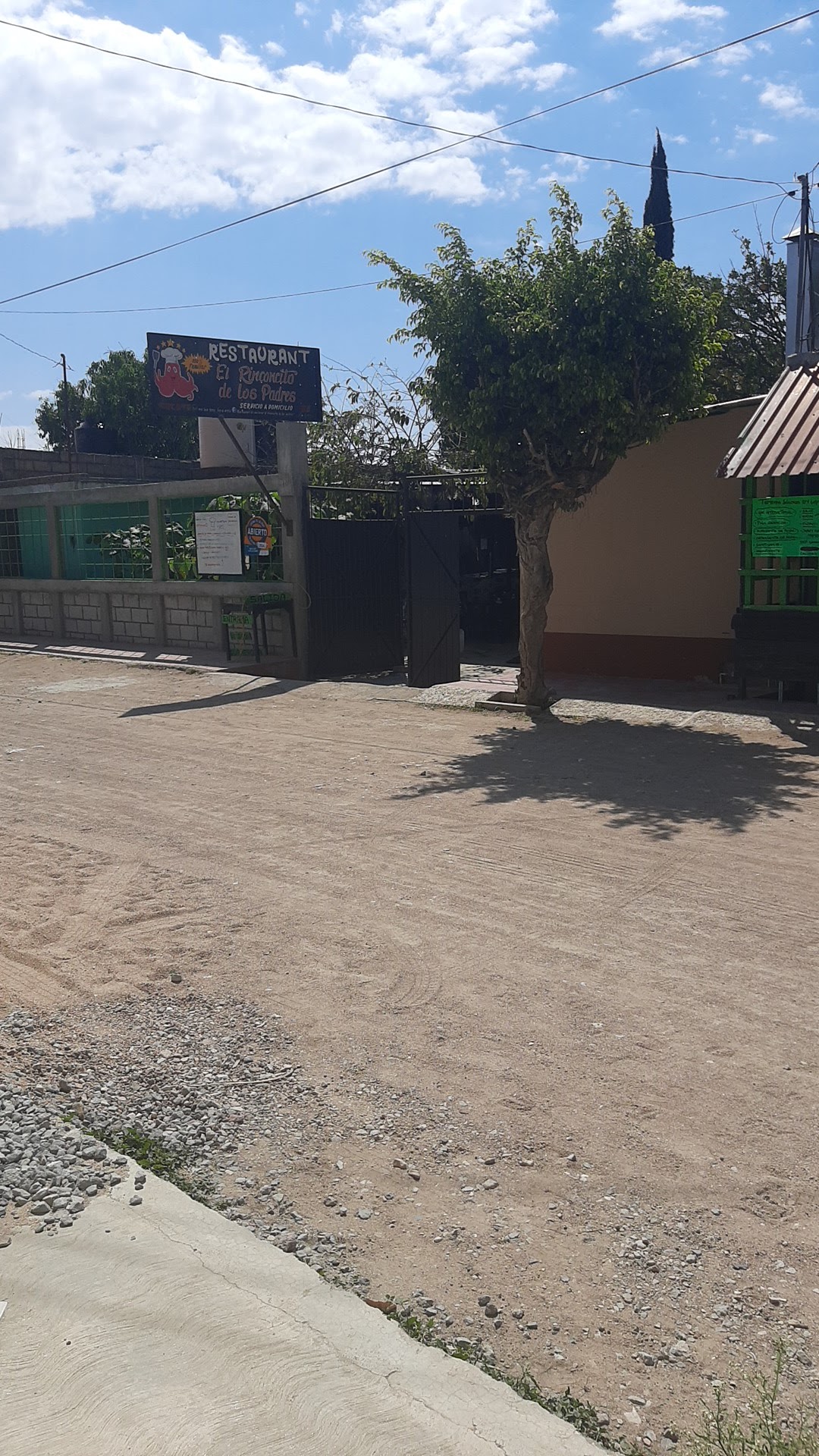 Restaurant De Mariscos "El Rinconcito De Los Padres" image 3