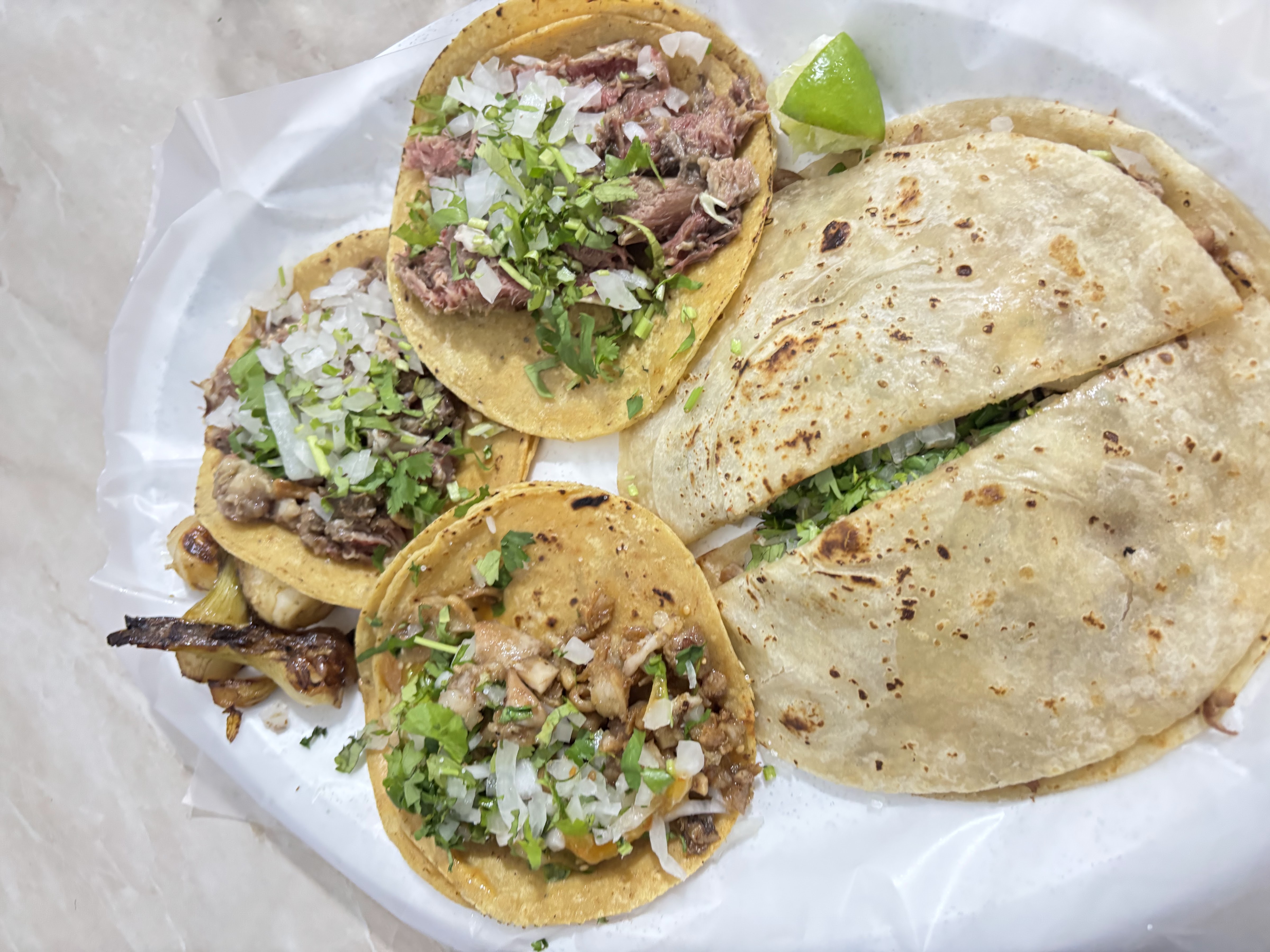 Taquería MAX TACO image 2