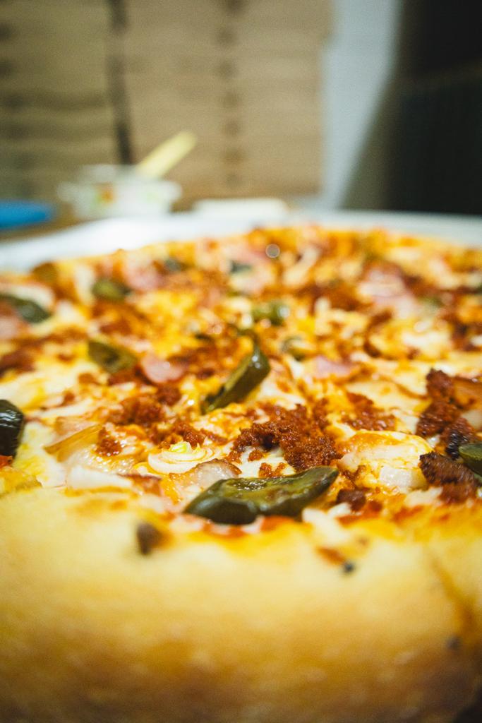 Domingo's pizza image 8