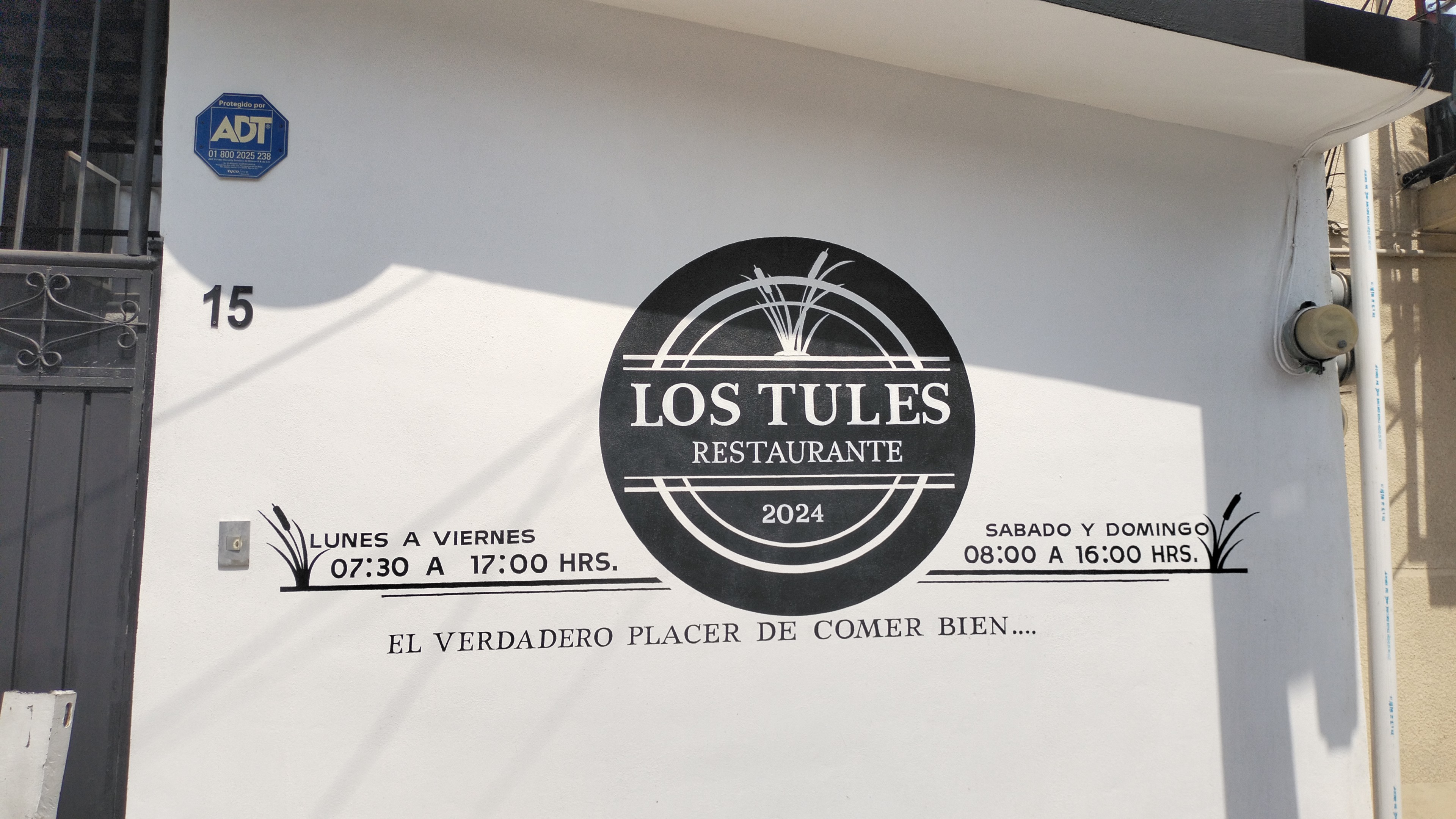 Los Tules Restaurante image 6