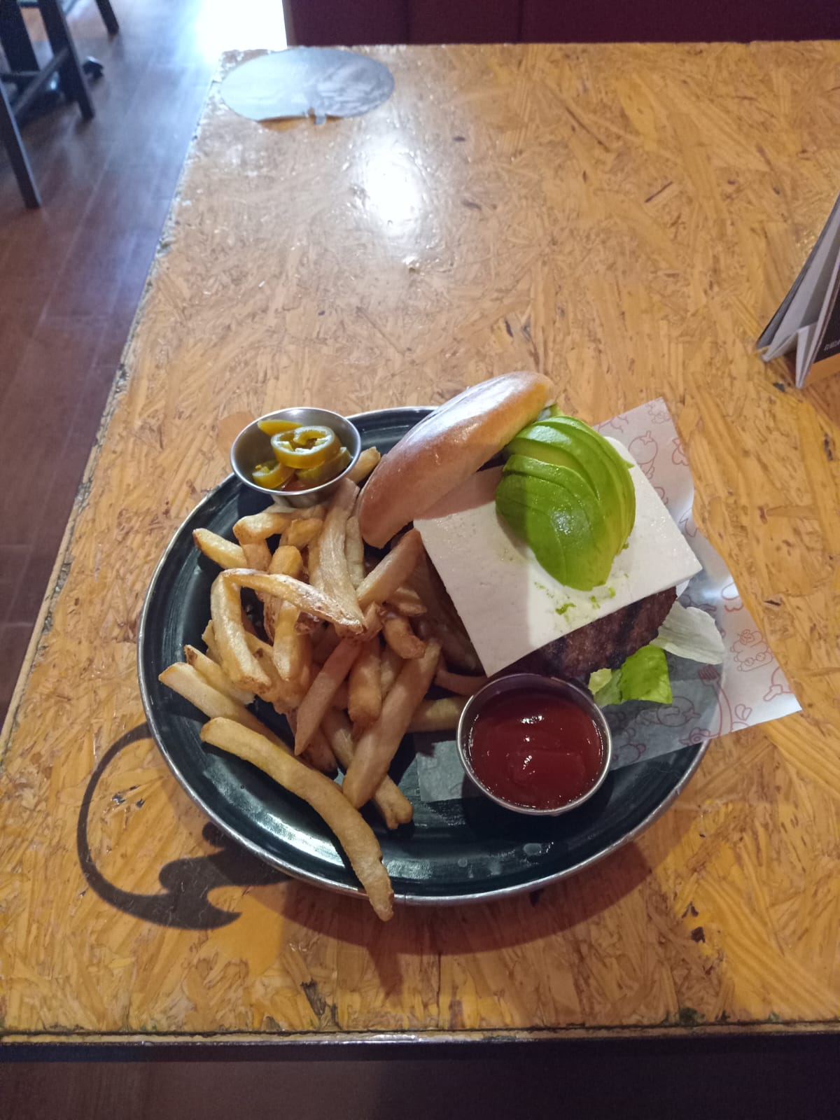 Las Alitas Cosmopol image 6