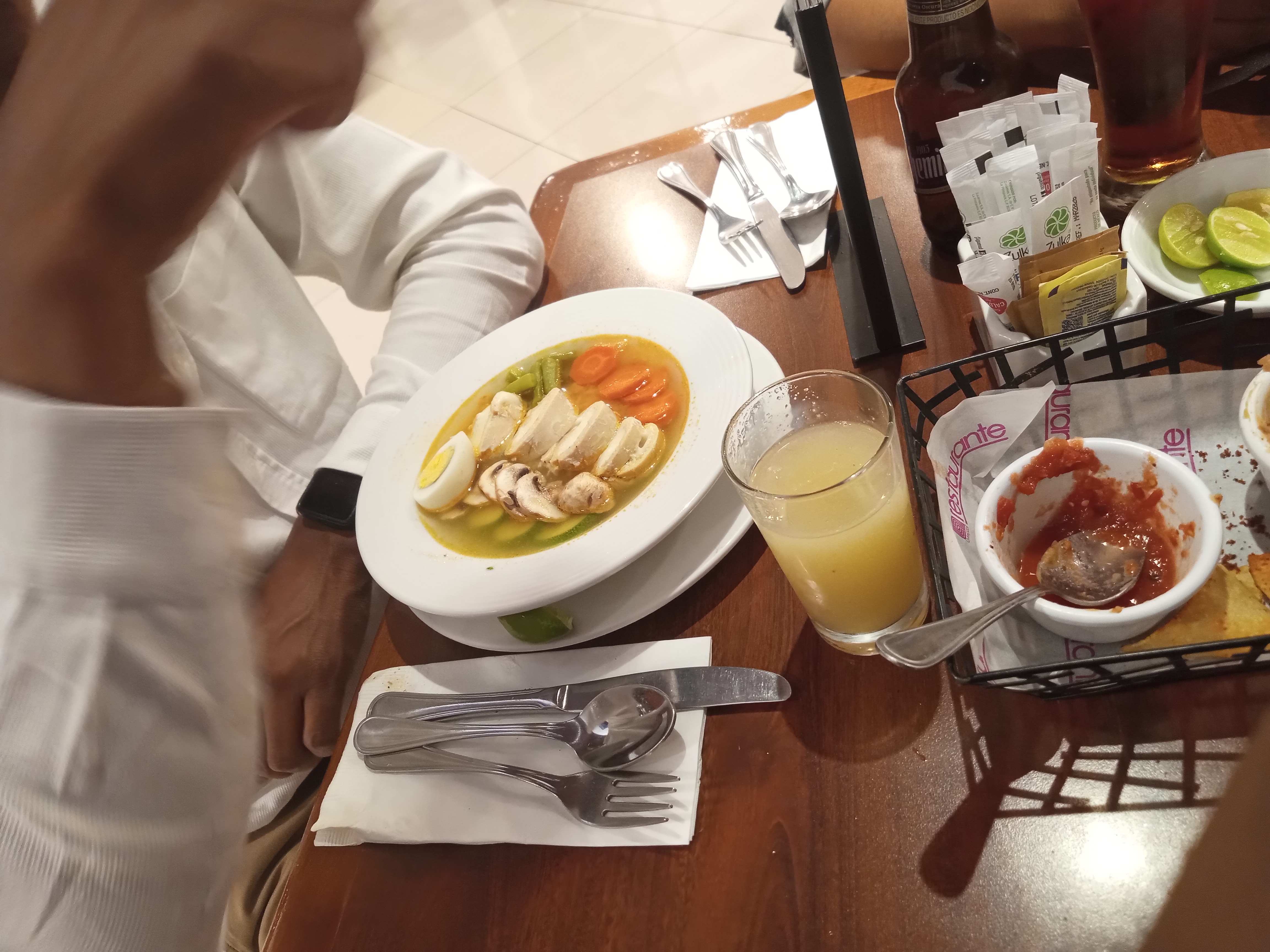 Restaurante Liverpool image 2