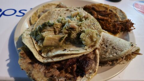 Taqueria Alba Hermanos Escamilla image 2