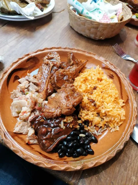 El Buen Buffet image 5