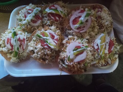 Las Sombrillas image 2