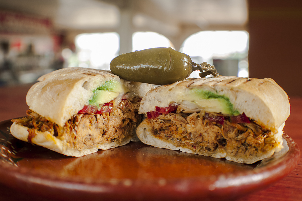 La Siempre Preferida image 2