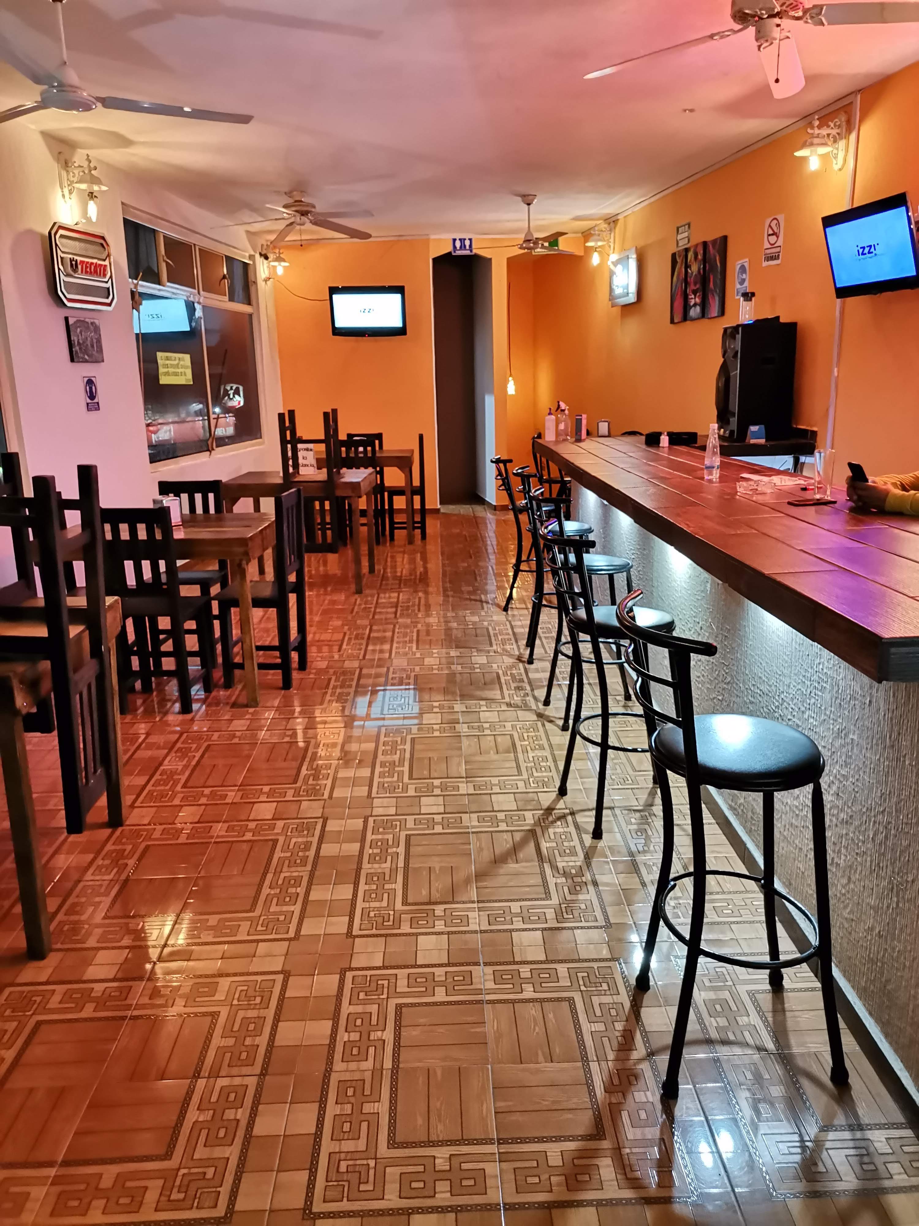 Ni Santos, Ni diablos bar image 9