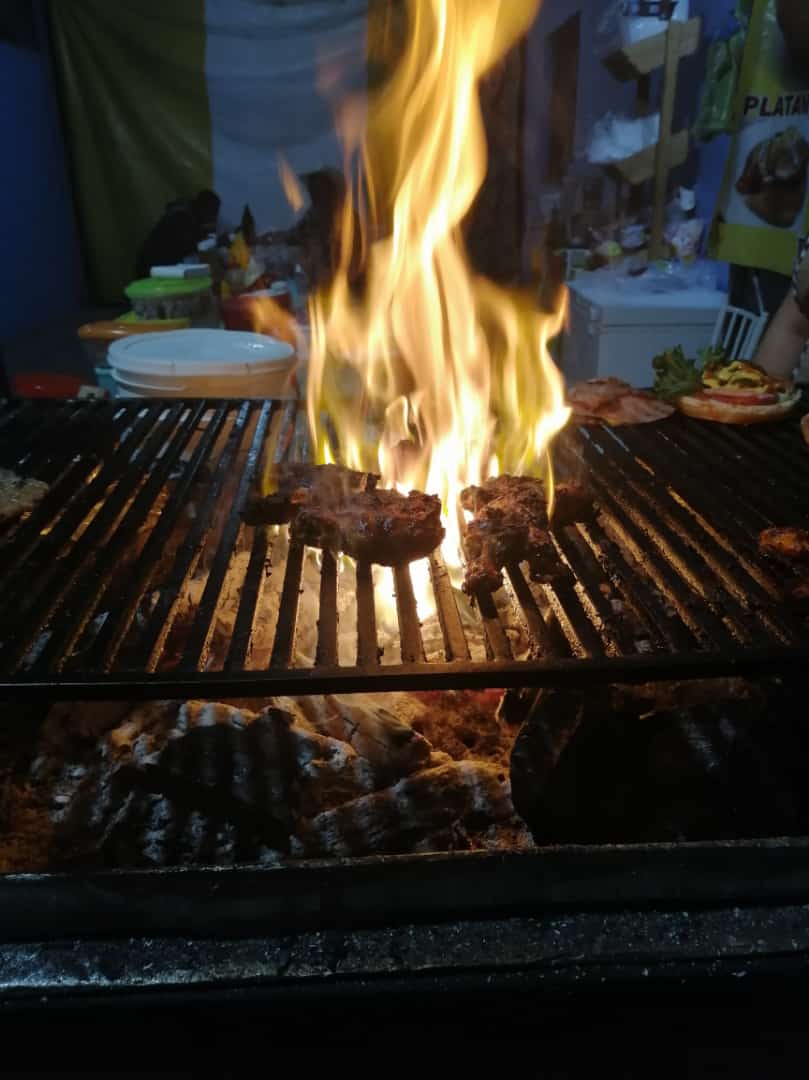 Hamburguesas las chinita image 6