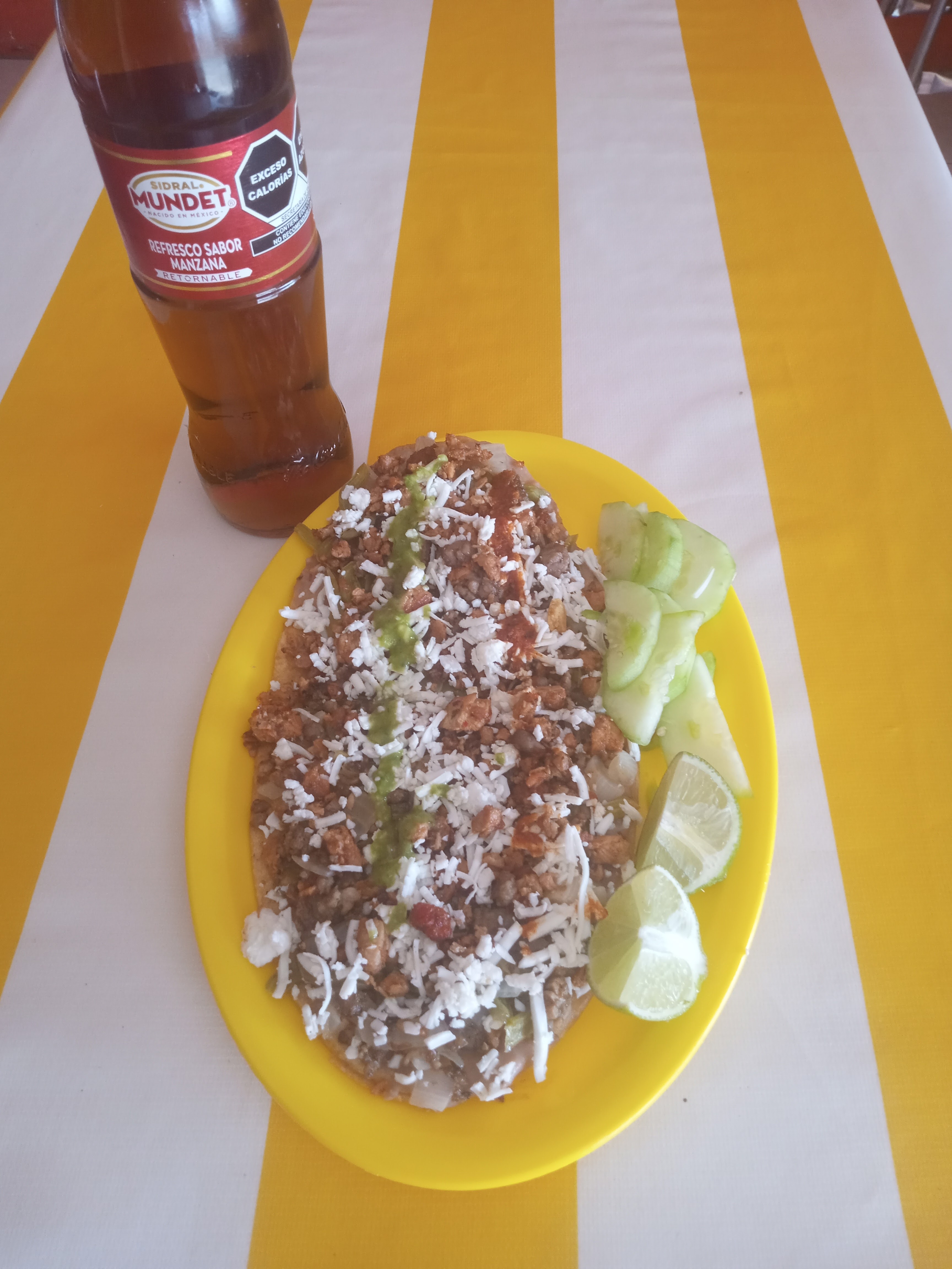 Tacos y huaraches "LA PALETA " image 7