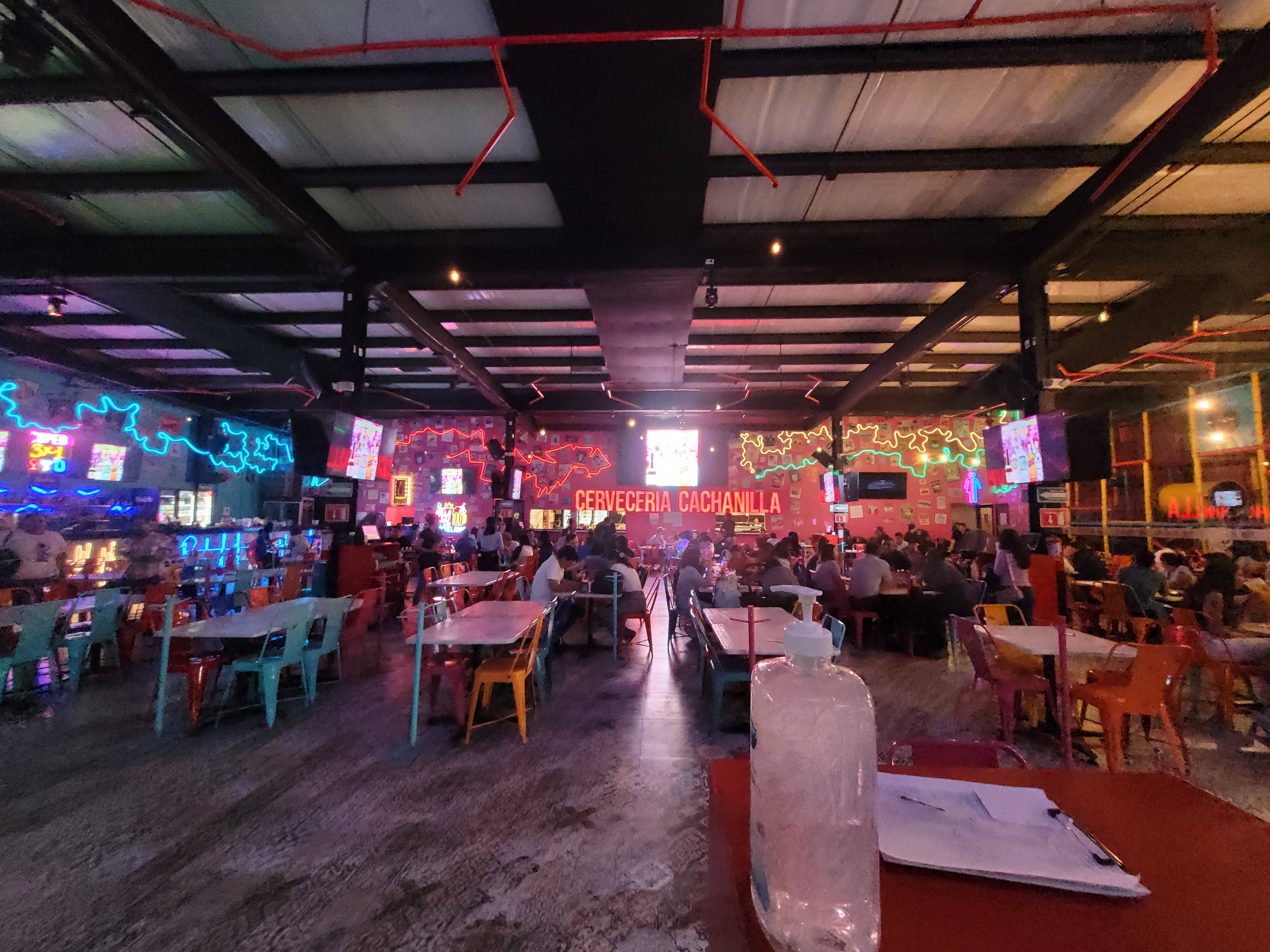 Cachanilla Bernardo Quintana image 3