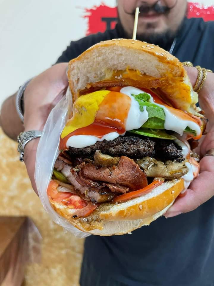 Atascadas burger's image 2