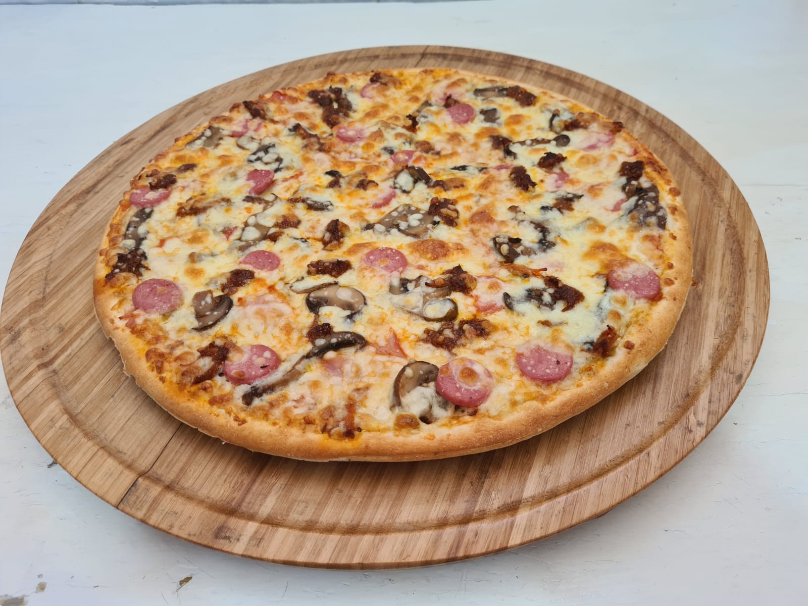 Jalapeños pizza image 2