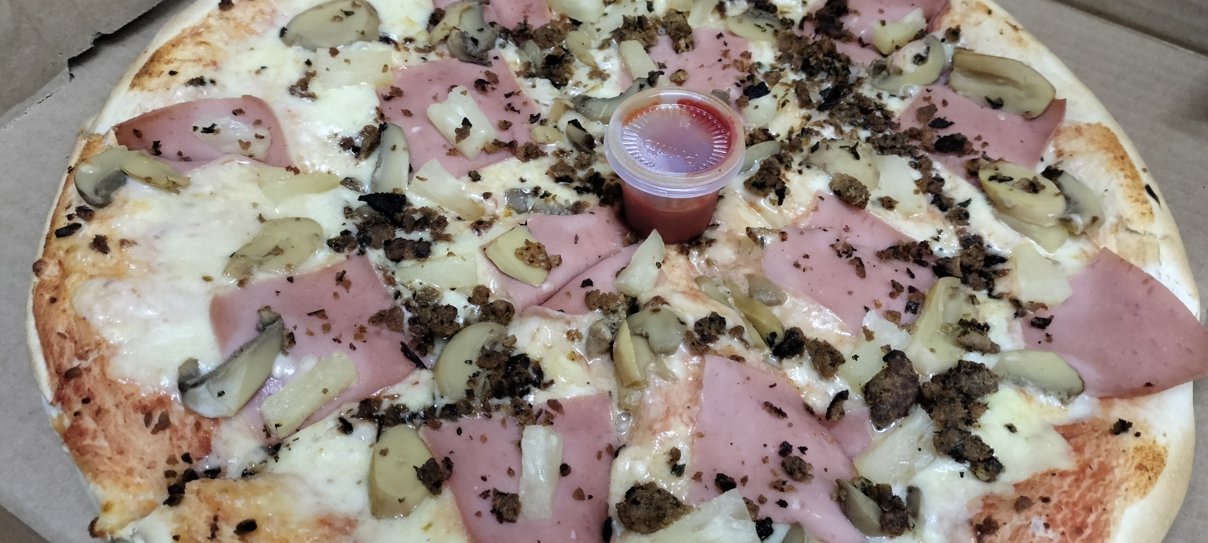 Pizzaburger Queretaro image 6