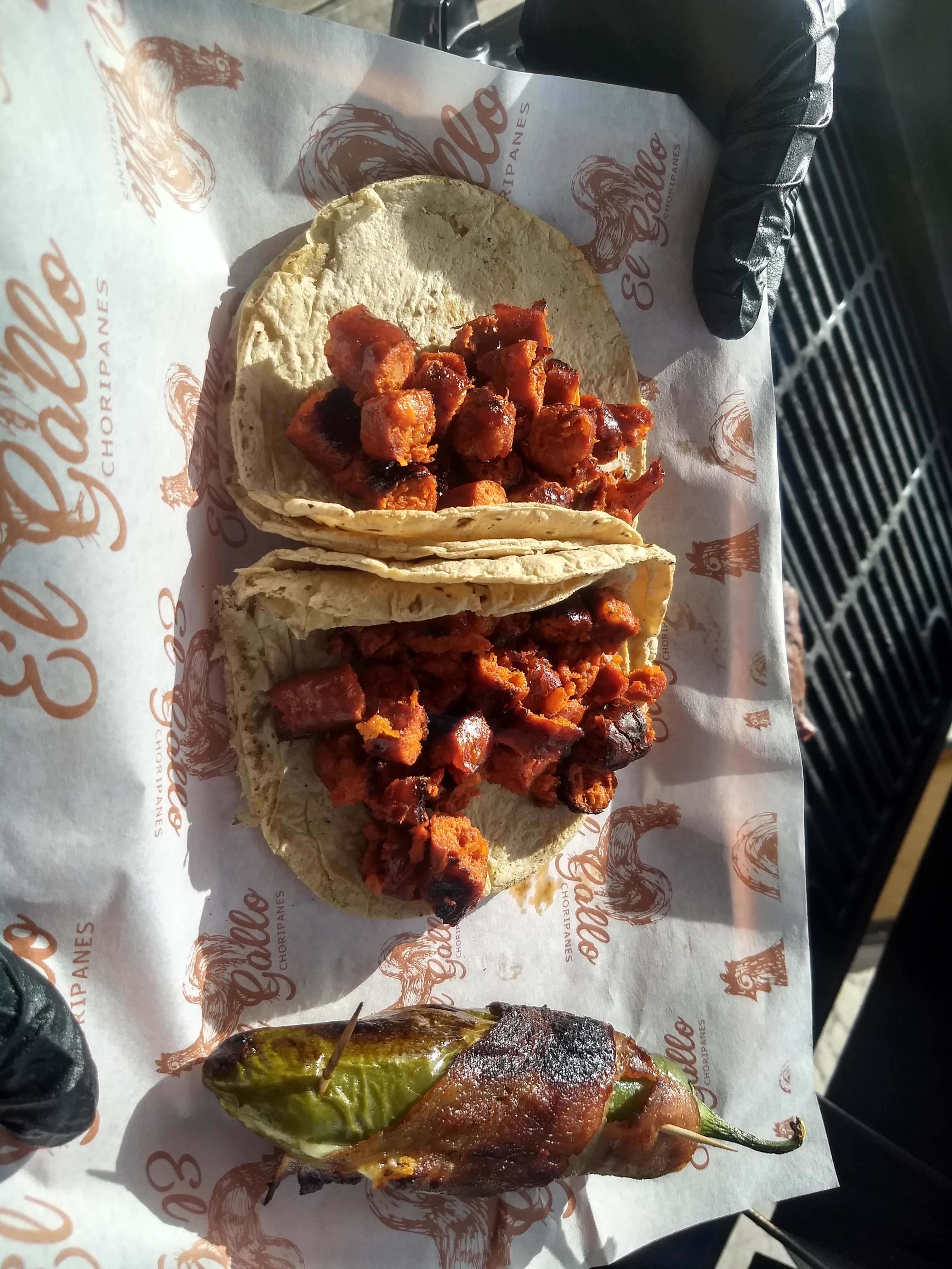 Trinches Tacos image 3