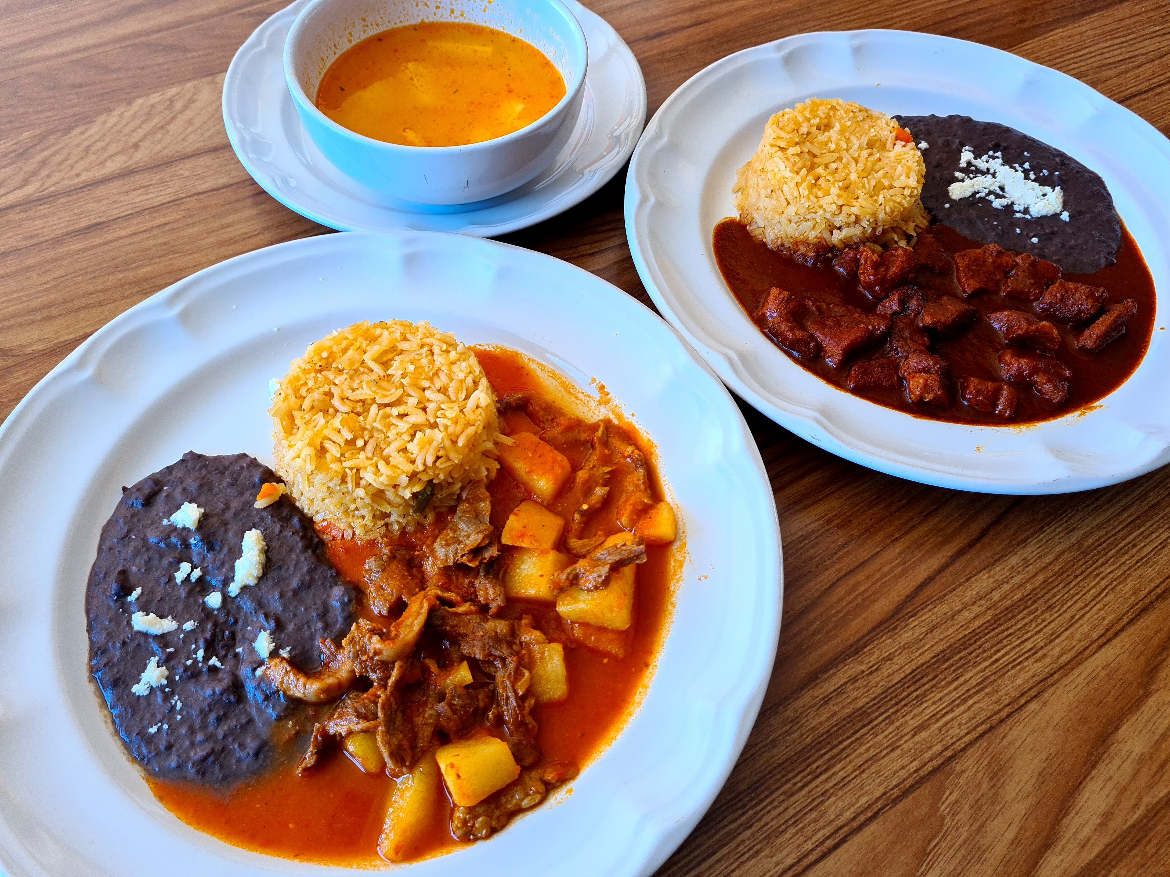 Tacos Los Parientes image 2