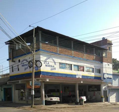 La Marina Sport Restaurante y Karaoke image 1
