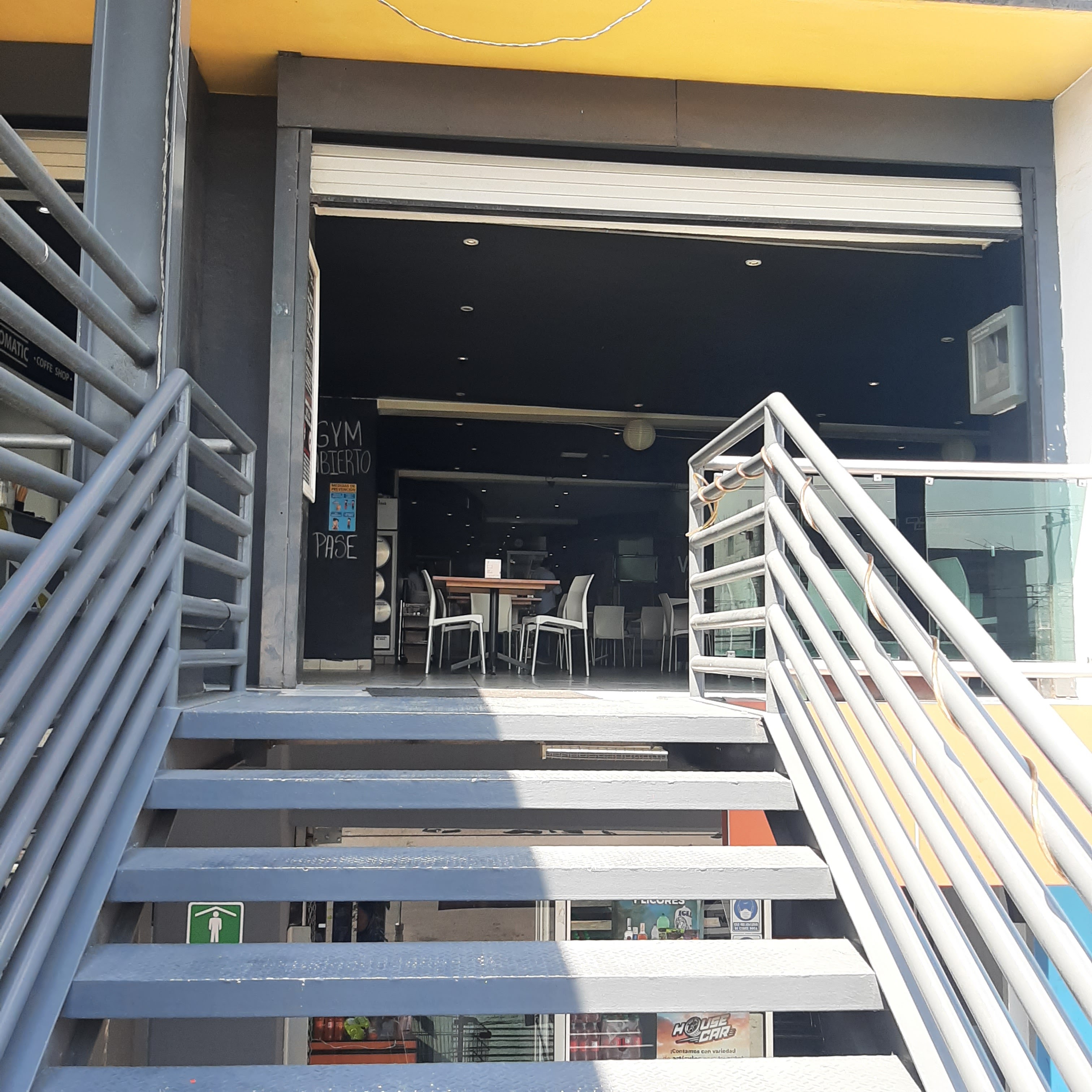 Don Mincho Pizzas image 6