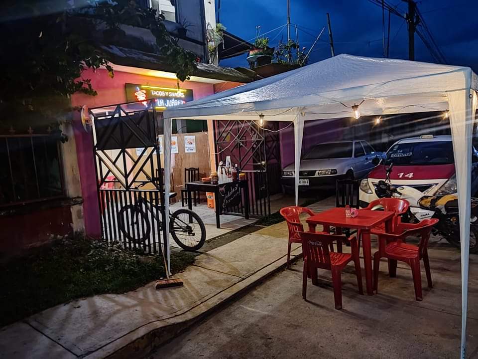 Tacos & Snacks "La Juárez" image 1