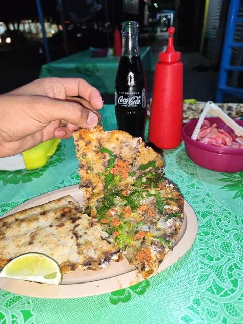 TLAYUDAS "LA GÜERA" image 8