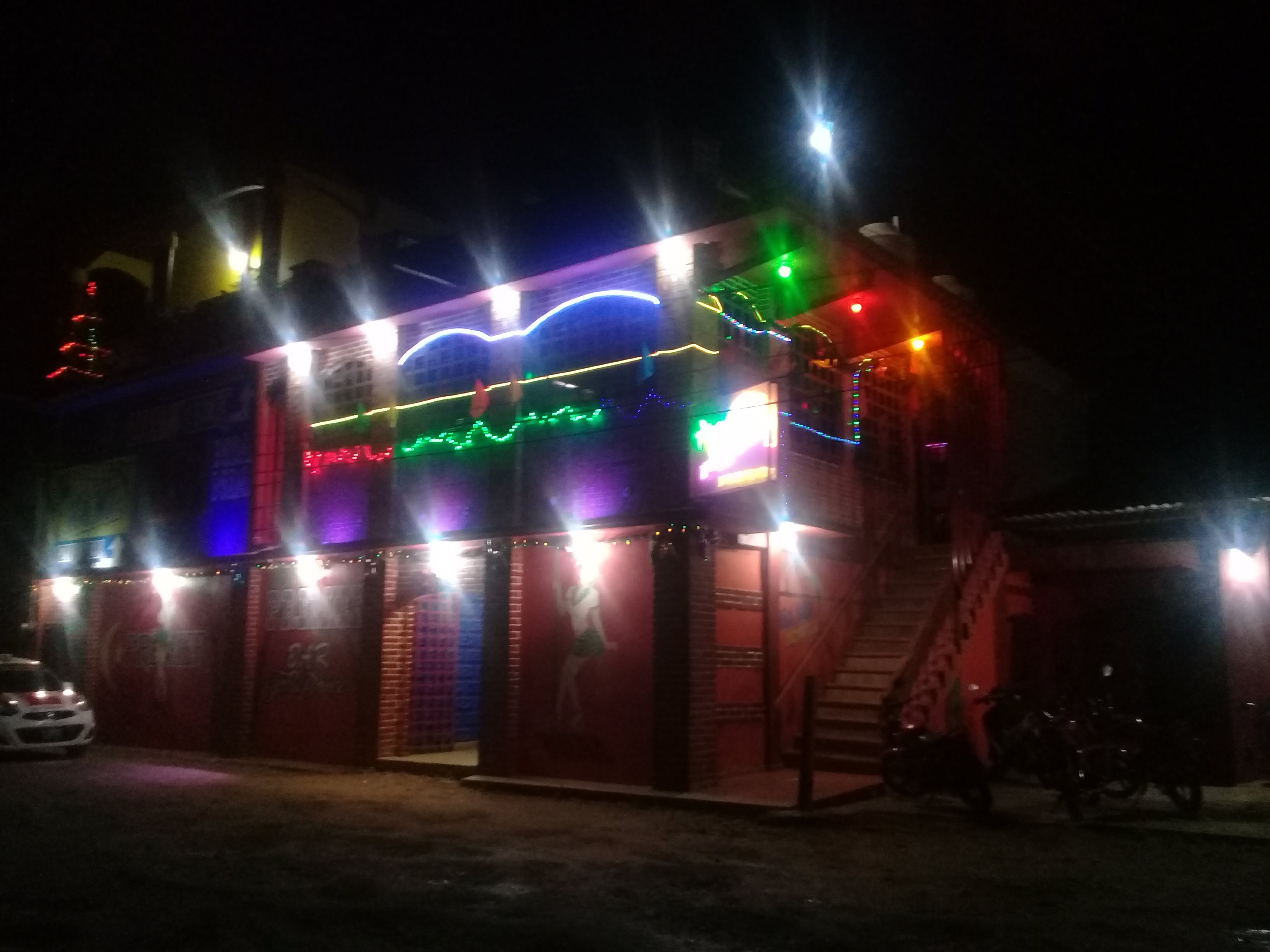 Bar El Premier(Nigth club) image 9