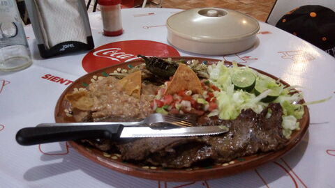 Los San Fermines Grill & Beer image 8