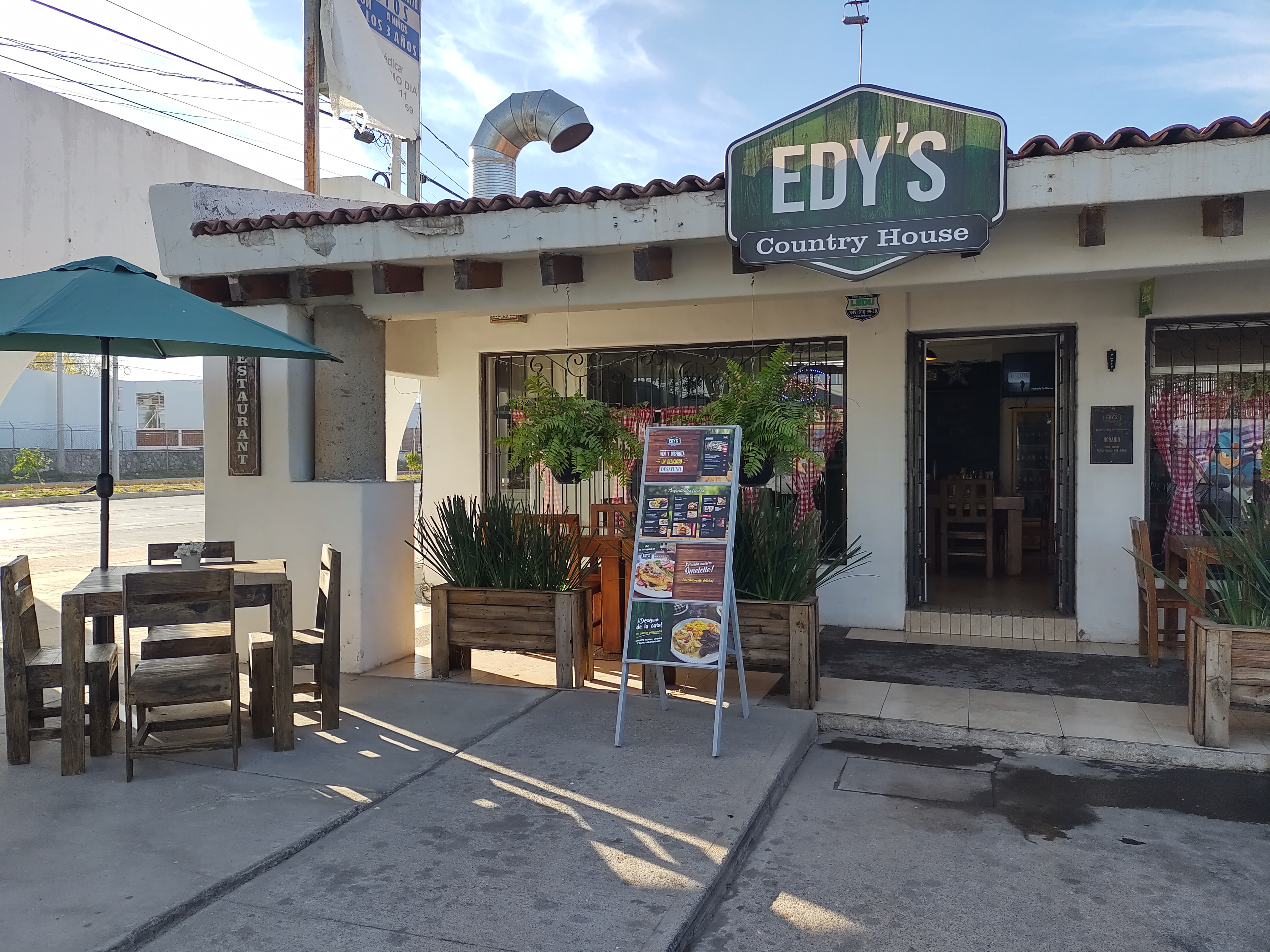 EDY´S Country House image 3