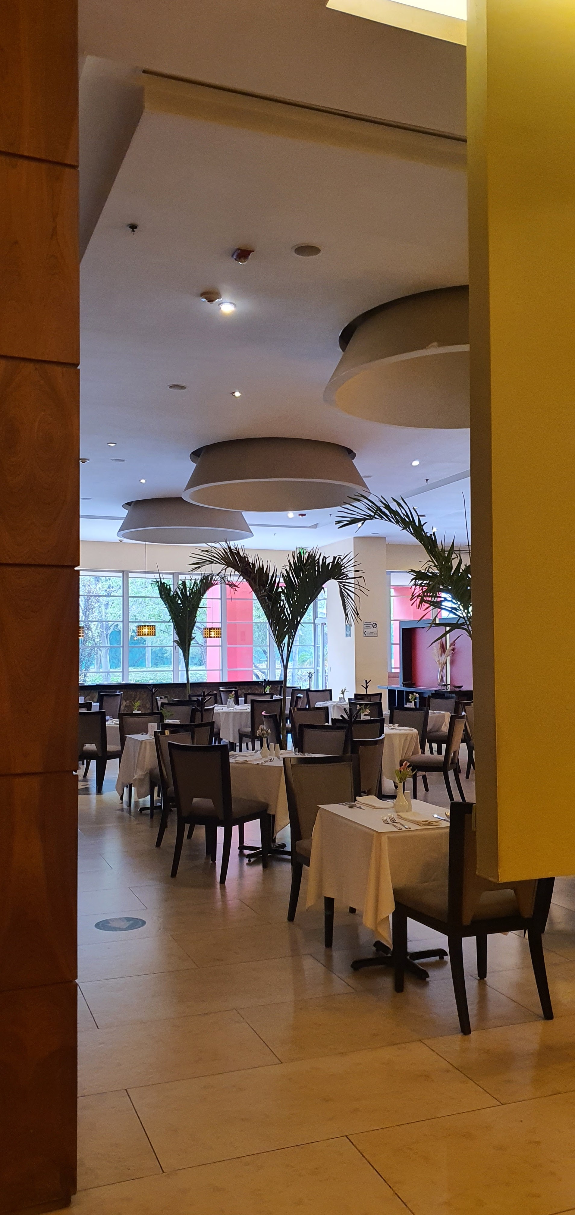 Restaurante Condimento Hotel Marriott image 1