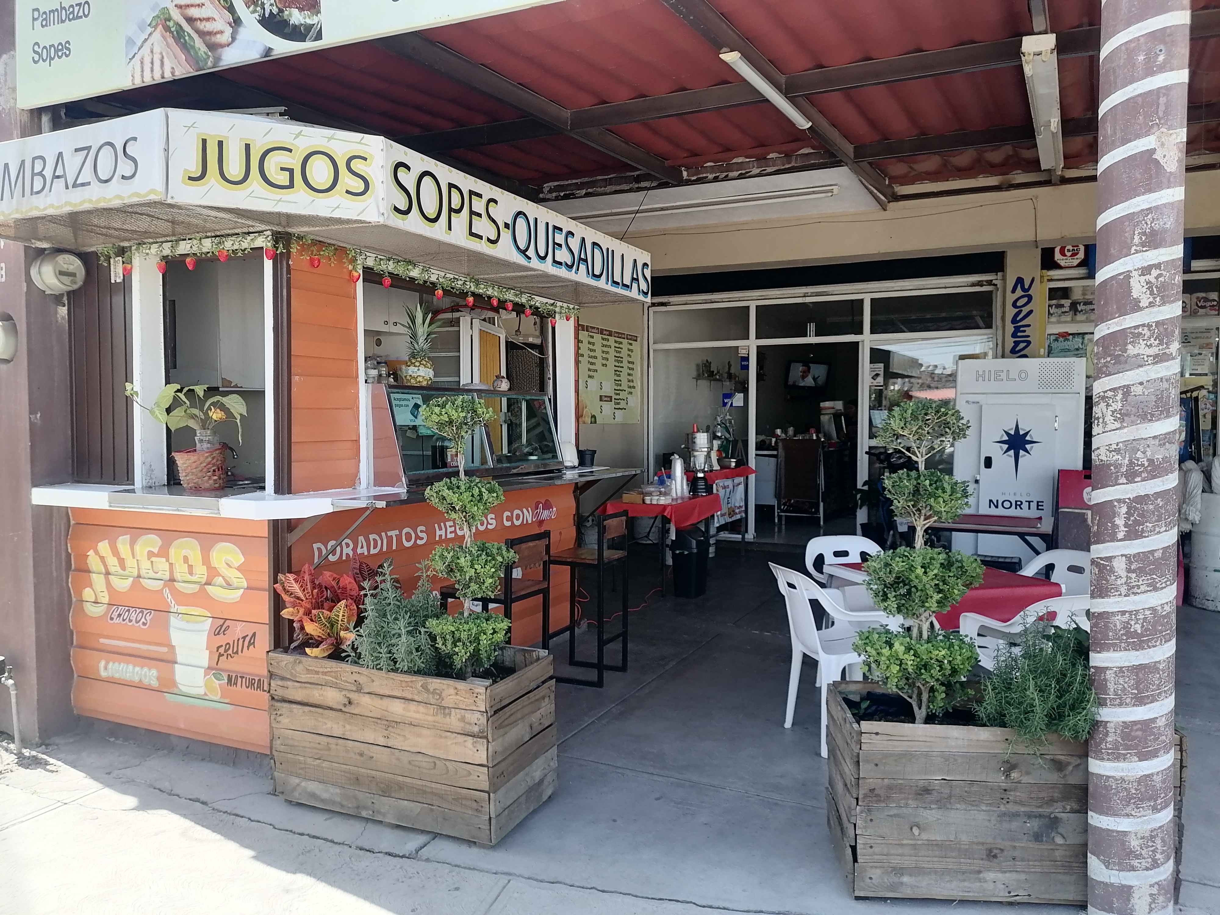 Los Comalitos image 4