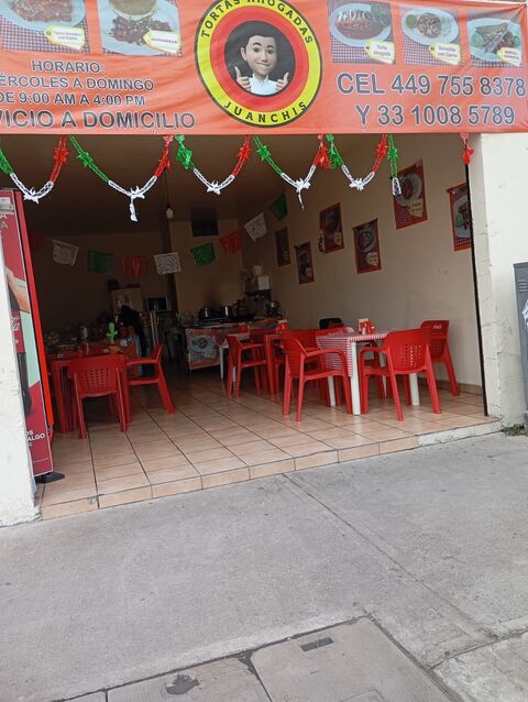 Tortas ahogadas estilo Guadalajara JUANCHIS image 2